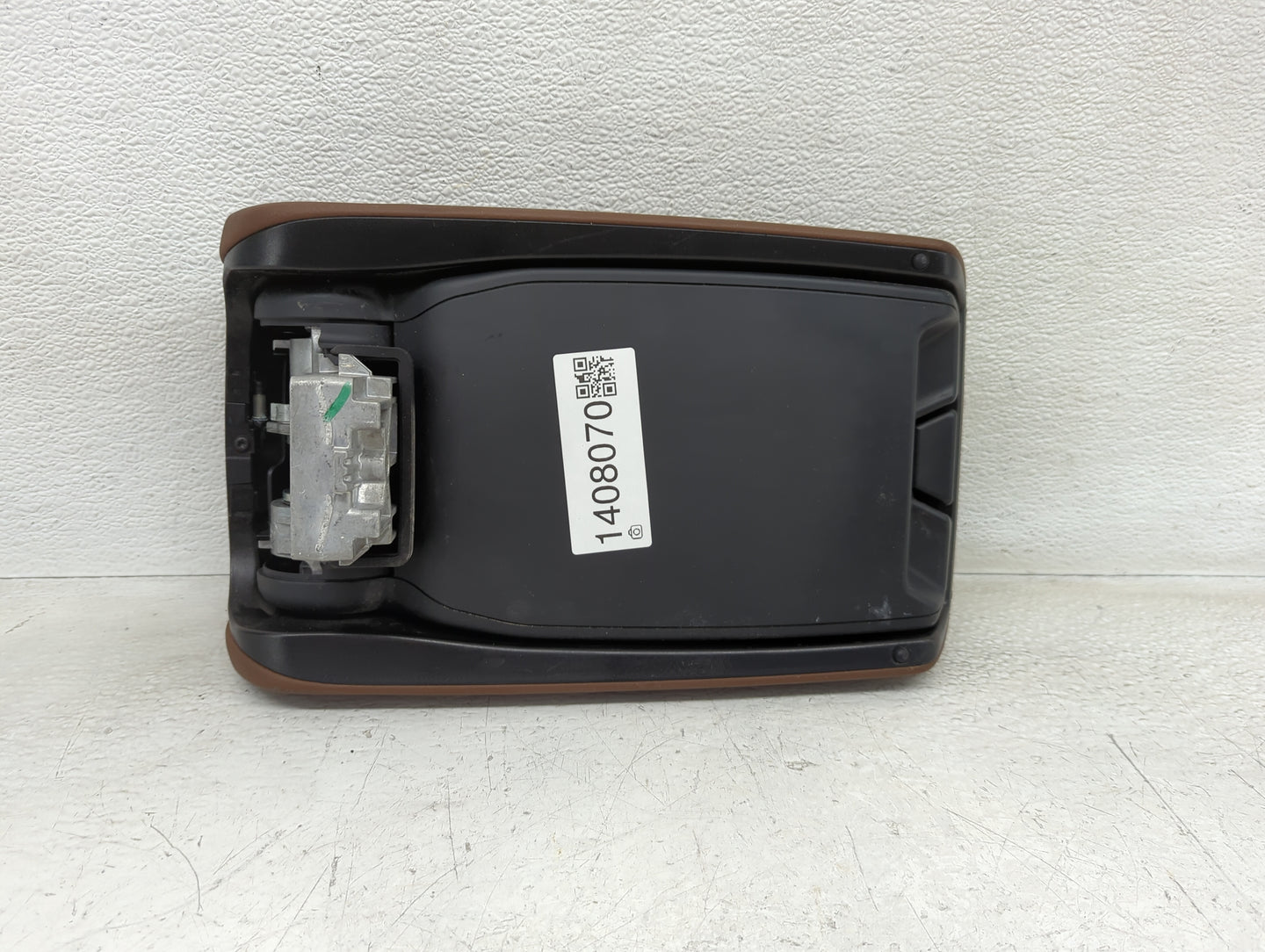 2012 Audi A6 Center Console Armrest Cover Lid Fits OEM Used Auto Parts - Oemusedautoparts1.com