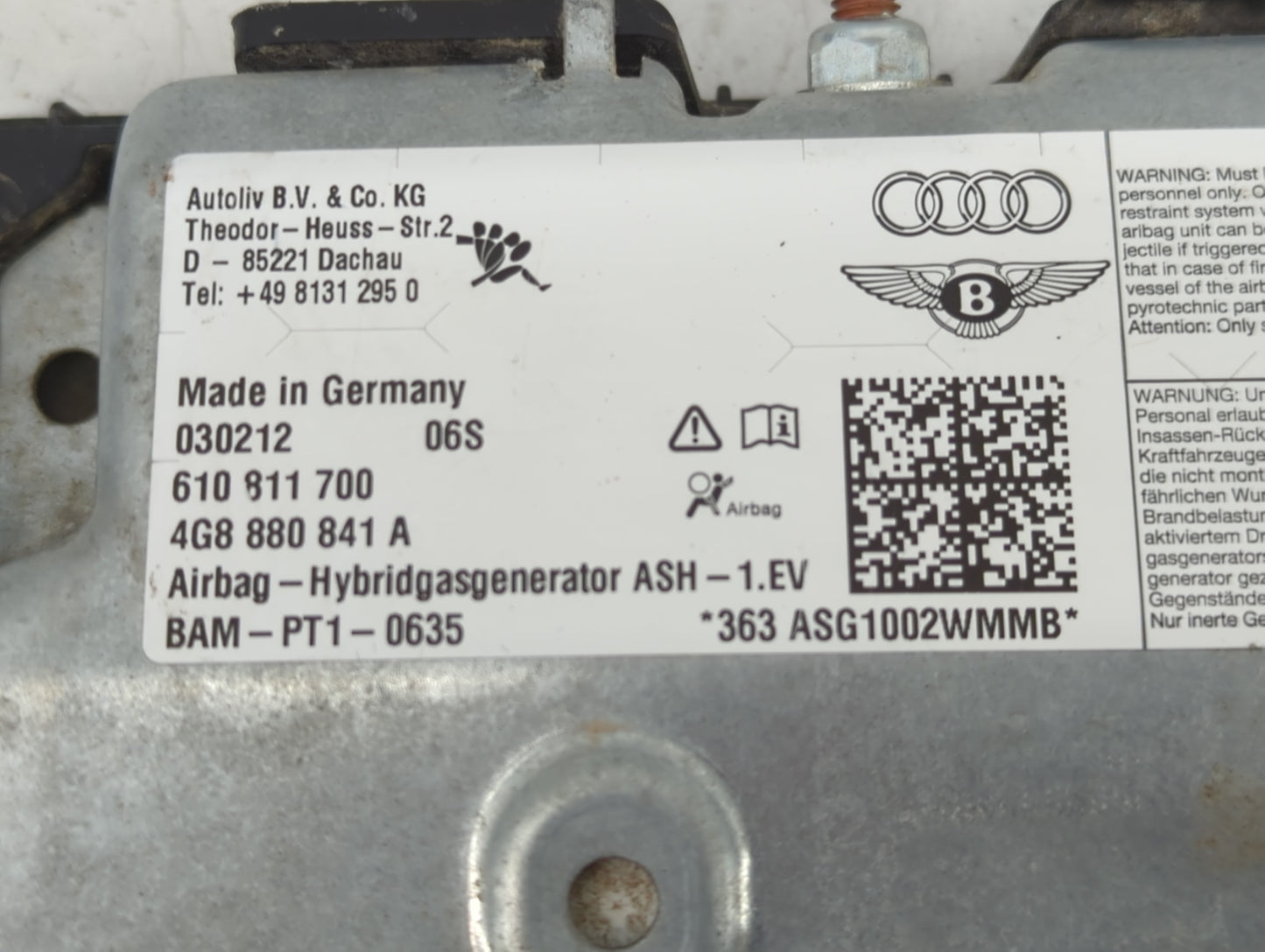2012-2018 Audi A6 Air Bag Driver Left Knee OEM P/N:4G8880841A Fits Fits 2012 2013 2014 2015 2016 2017 2018 OEM Used Auto Par