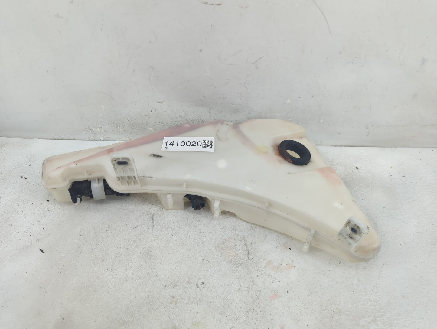 2012-2018 Audi A6 Windshield Washer Fluid Reservoir Bottle Oem - Oemusedautoparts1.com