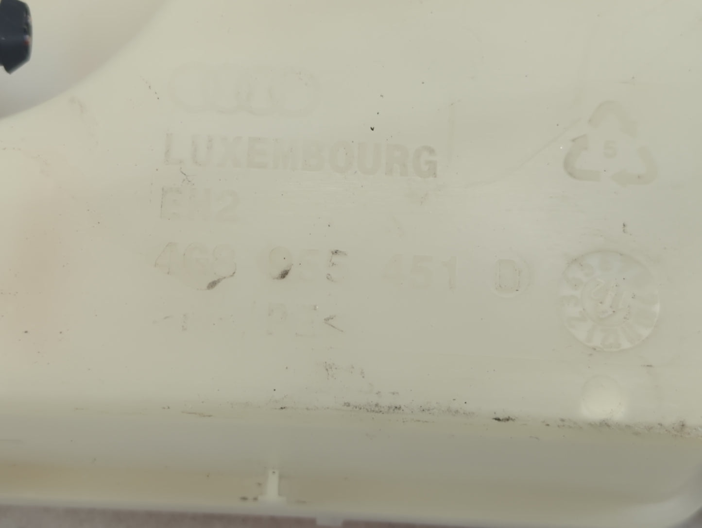 2012-2018 Audi A6 Windshield Washer Fluid Reservoir Bottle Oem - Oemusedautoparts1.com