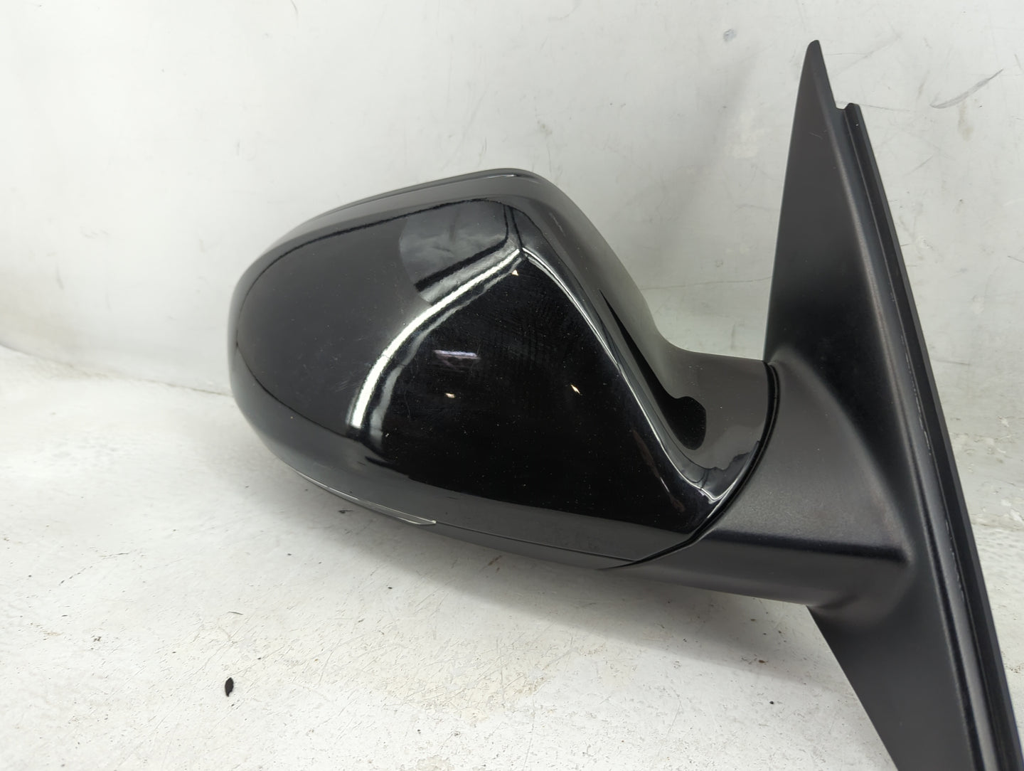 2012-2013 Audi A6 Passenger Side View Mirror - Right Door Mirror OEM Used - Oemusedautoparts1.com