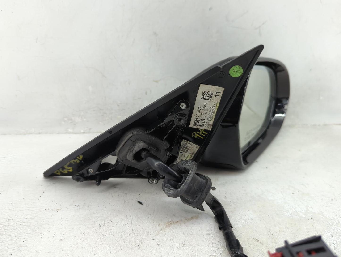 2012-2013 Audi A6 Passenger Side View Mirror - Right Door Mirror OEM Used - Oemusedautoparts1.com