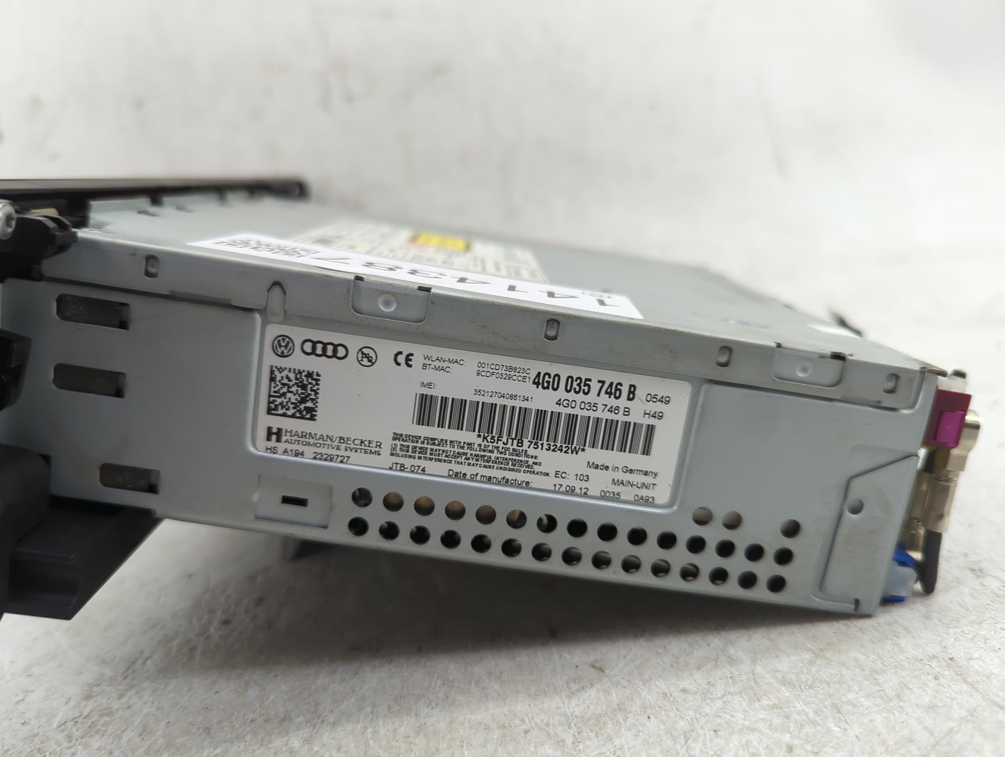2012-2015 Audi A6 Radio AM FM Cd Player Receiver Replacement P/N:4G0035746B Fits Fits 2012 2013 2014 2015 OEM Used Auto Part