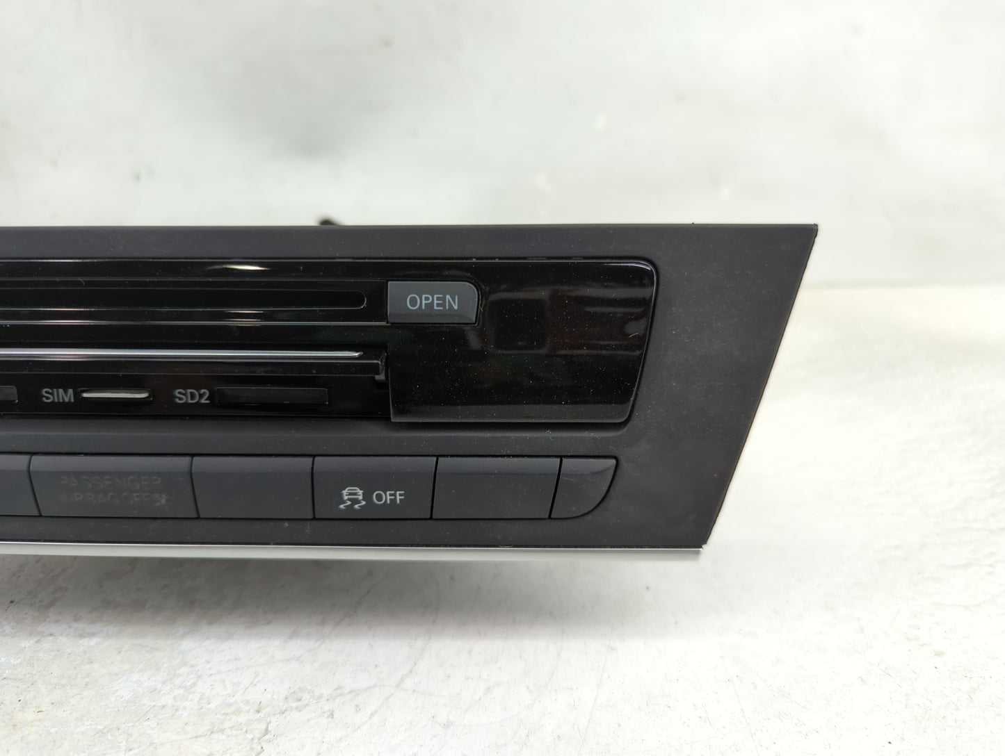 2012-2013 Audi A6 Radio AM FM Cd Player Receiver Replacement P/N:4G0035746C 9029201 Fits Fits 2012 2013 OEM Used Auto Parts 