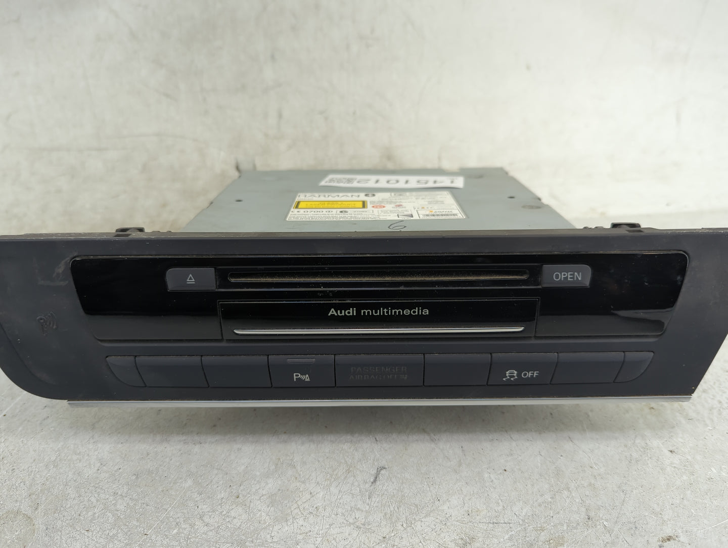 2012-2015 Audi A6 Radio AM FM Cd Player Receiver Replacement P/N:4G0035746A 8R1035846C, AD10-0169005 Fits Fits 2012 2013 201