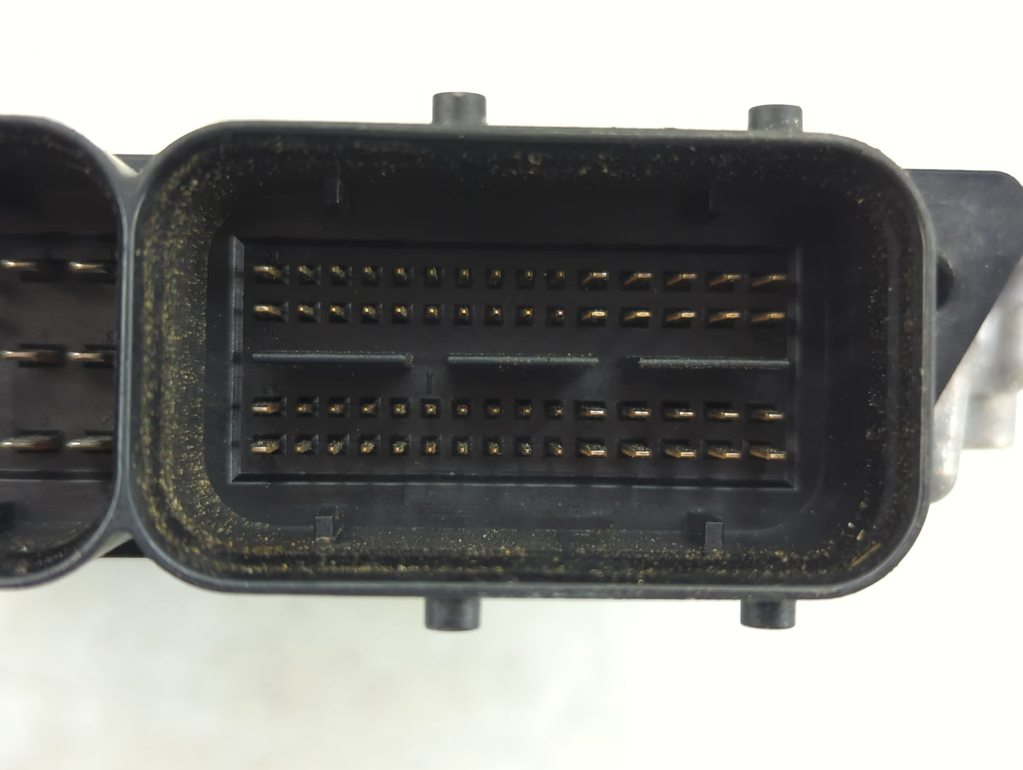 2012 Audi A6 PCM Engine Control Computer ECU ECM PCU OEM P/N:0 261 S06 207 4G0 907 115 B Fits OEM Used Auto Parts - Oemuseda