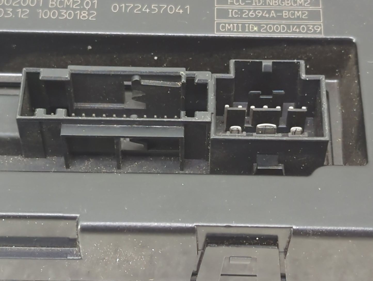 2012 Audi A6 Body Control Module Bcm Inner Cabin Fuse Box - Oemusedautoparts1.com