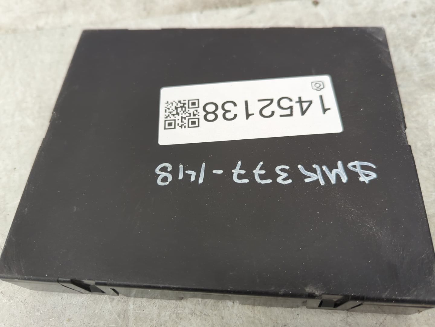 2012 Audi A6 Body Control Module Bcm Inner Cabin Fuse Box - Oemusedautoparts1.com