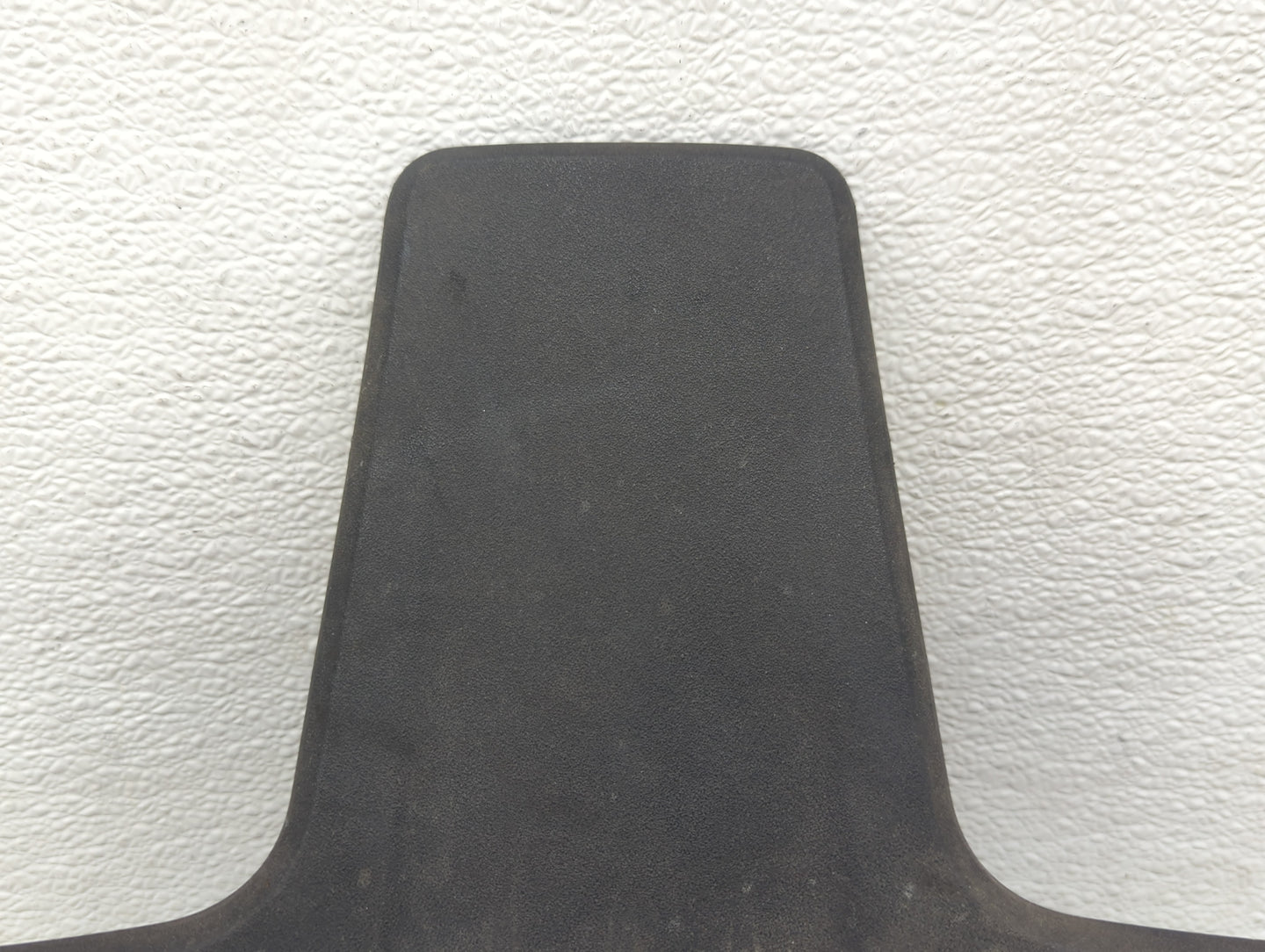 2012 Audi A6 Engine Cover 1453533 - Oemusedautoparts1.com