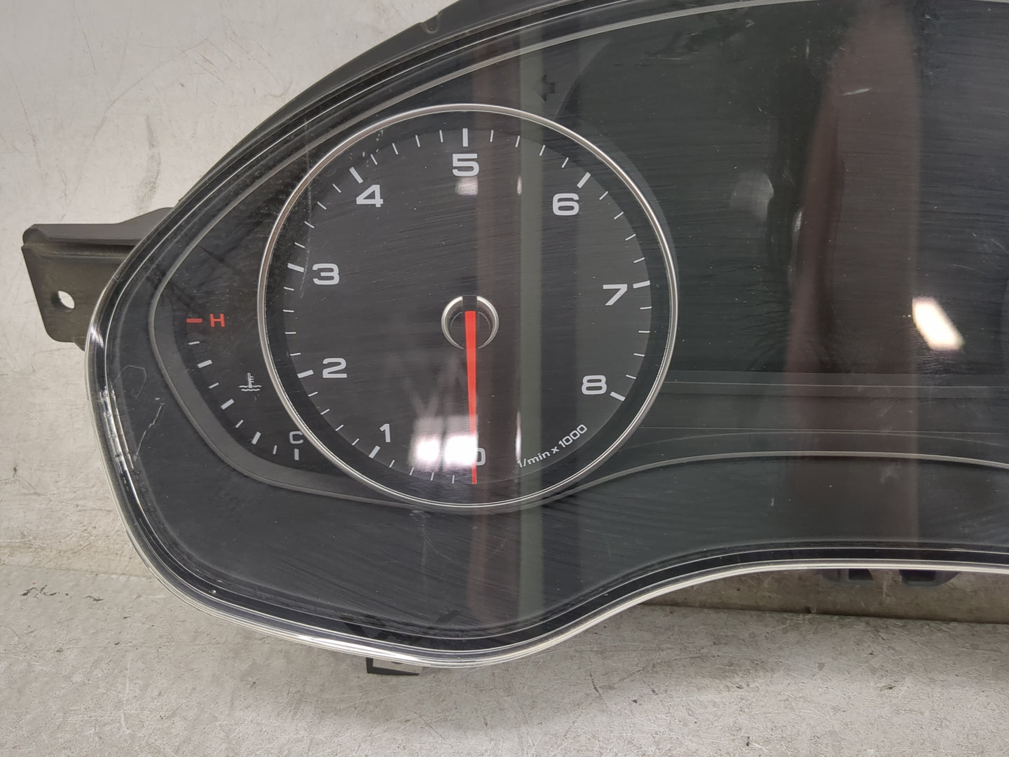 2012-2015 Audi A6 Instrument Cluster Speedometer Gauges P/N:4G8 920 982 F Miles: Fits Fits 2012 2013 2014 2015 OEM Used Auto
