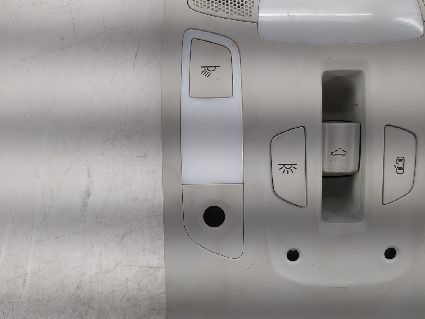 2012 Audi A6 Overhead Roof Console 1458253 - Oemusedautoparts1.com