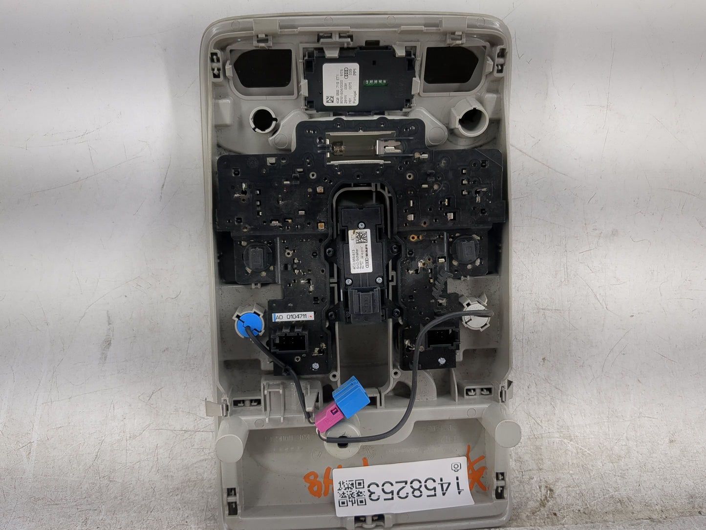 2012 Audi A6 Overhead Roof Console 1458253 - Oemusedautoparts1.com