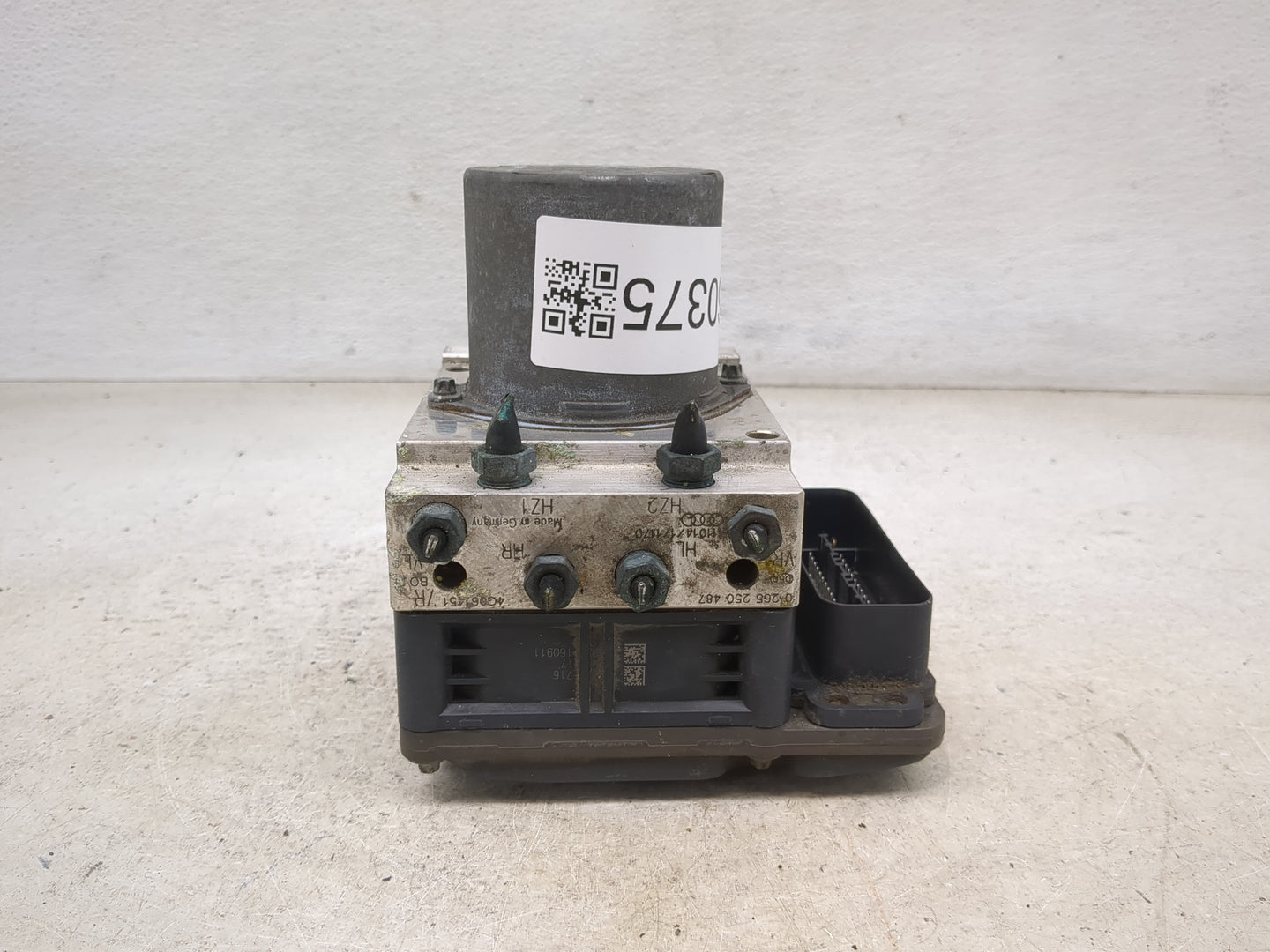 2012-2013 Audi A6 ABS Pump Control Module Replacement P/N:4G0907379H BPA-0852809.11, 0265250482 Fits Fits 2012 2013 2014 201