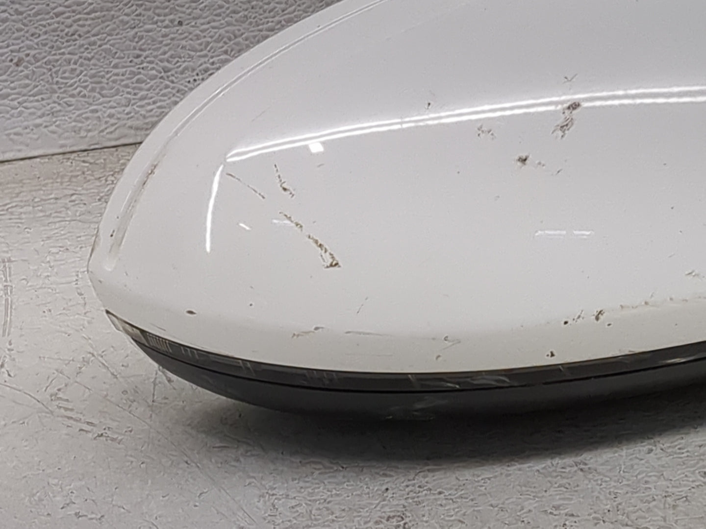2012-2013 Audi A6 Passenger Side View Mirror - Right Door Mirror OEM Used - Oemusedautoparts1.com