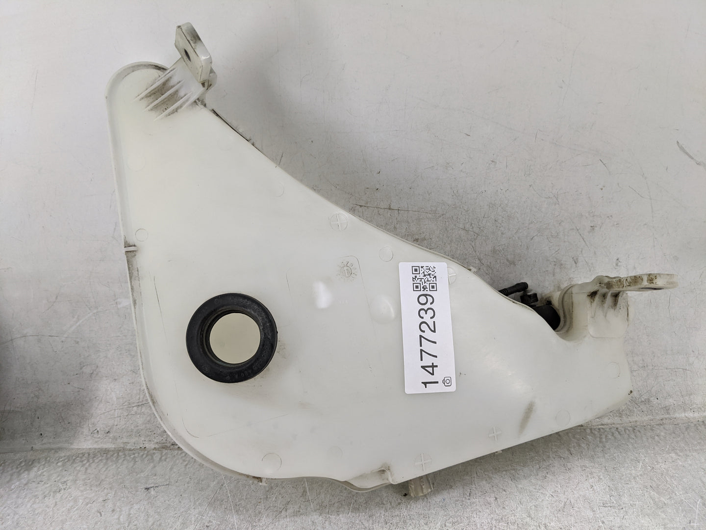 2012-2018 Audi A6 Windshield Washer Fluid Reservoir Bottle Oem 1477239 - Oemusedautoparts1.com