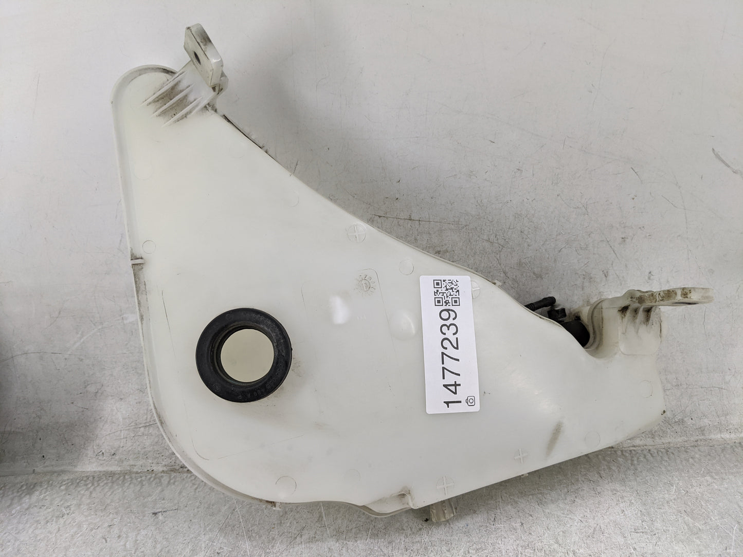 2012-2018 Audi A6 Windshield Washer Fluid Reservoir Bottle Oem 1477239 - Oemusedautoparts1.com