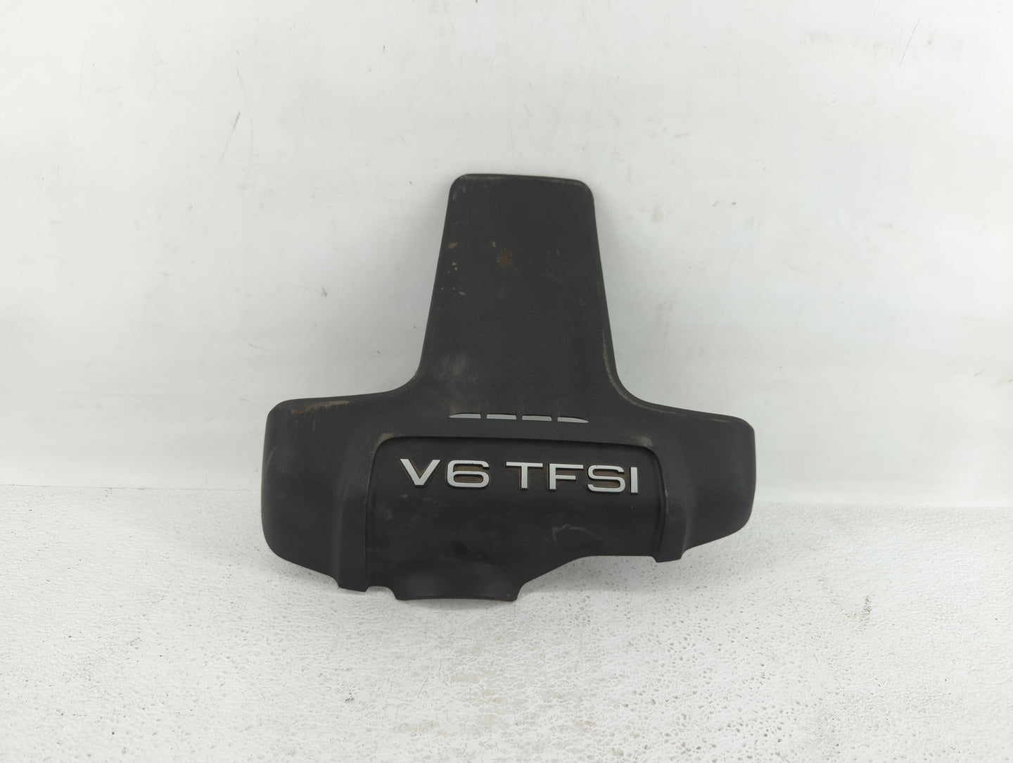 2012 Audi A6 Engine Cover - Oemusedautoparts1.com