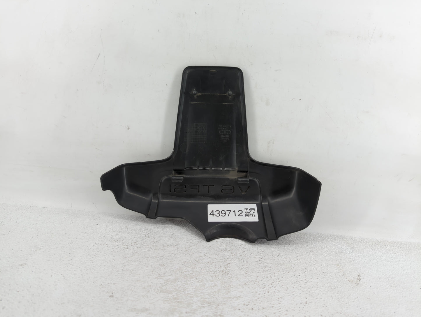 2012 Audi A6 Engine Cover - Oemusedautoparts1.com