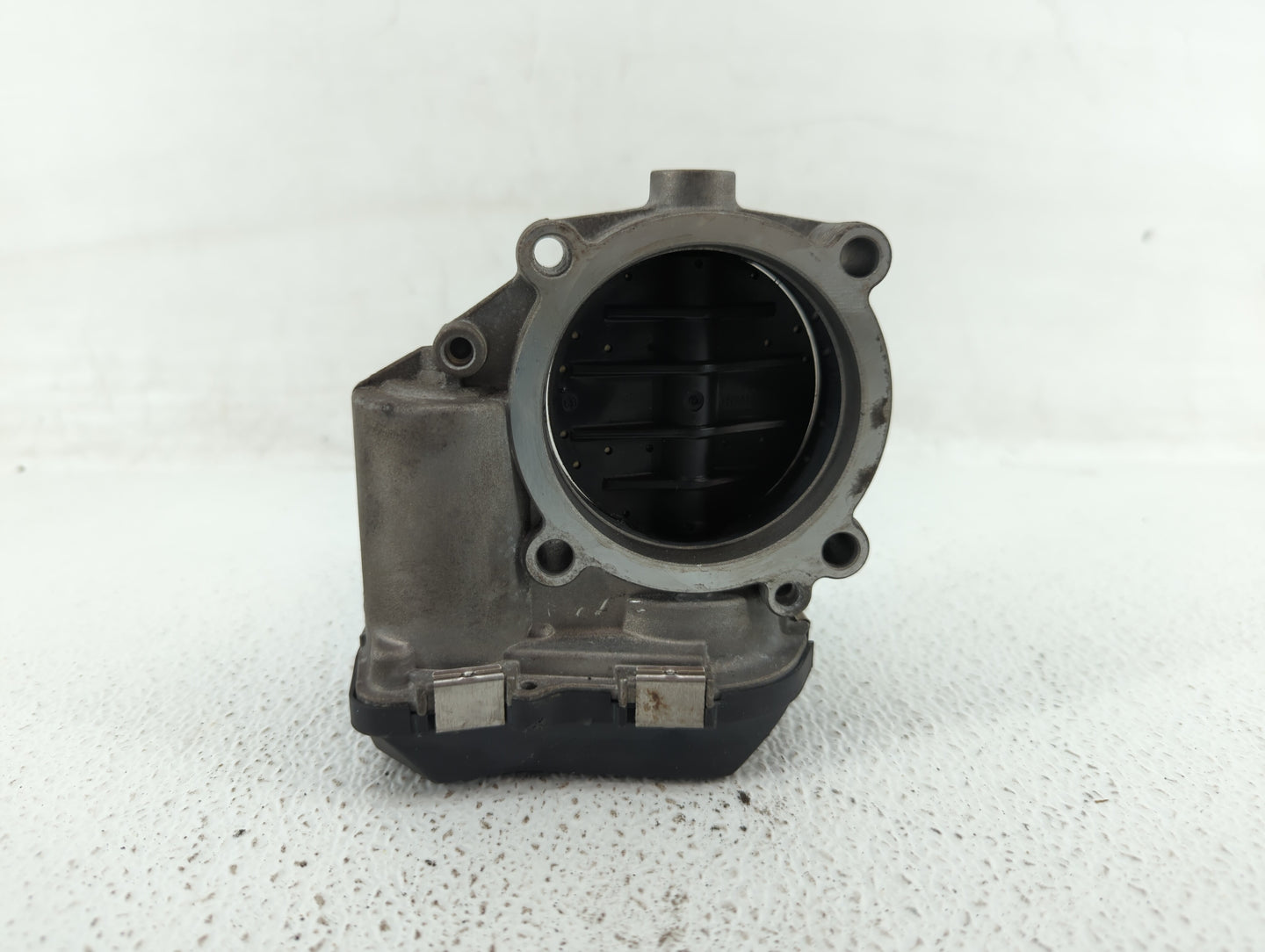 2009-2018 Audi A6 Throttle Body P/N:06E 133 062 G Fits Fits 2008 2009 2010 2011 2012 2013 2014 2015 2016 2017 2018 2019 OEM 