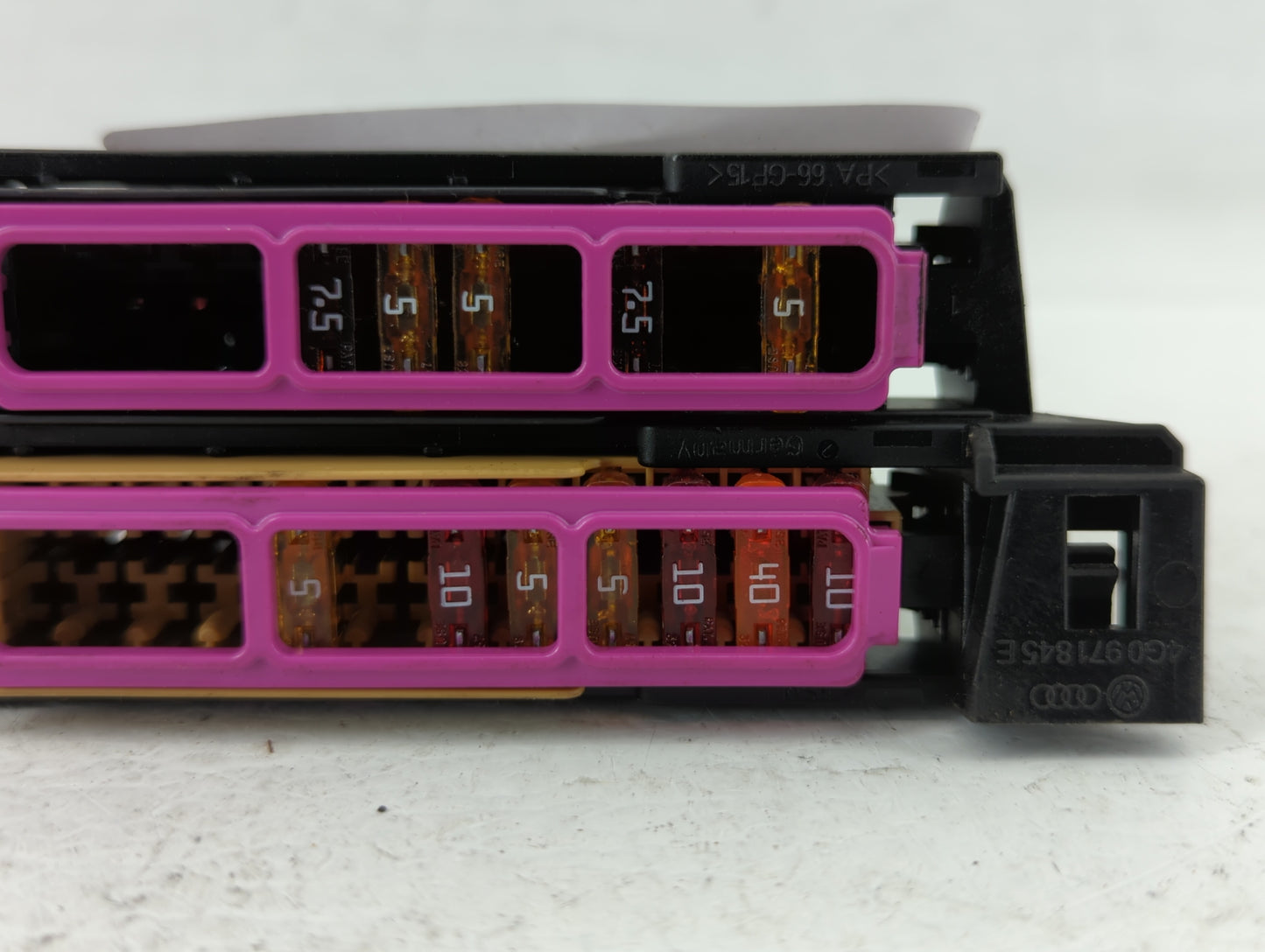 2012-2018 Audi A6 Fusebox Fuse Box Panel Relay Module P/N:8K0 941 824 A Fits Fits 2011 2012 2013 2014 2015 2016 2017 2018 OE