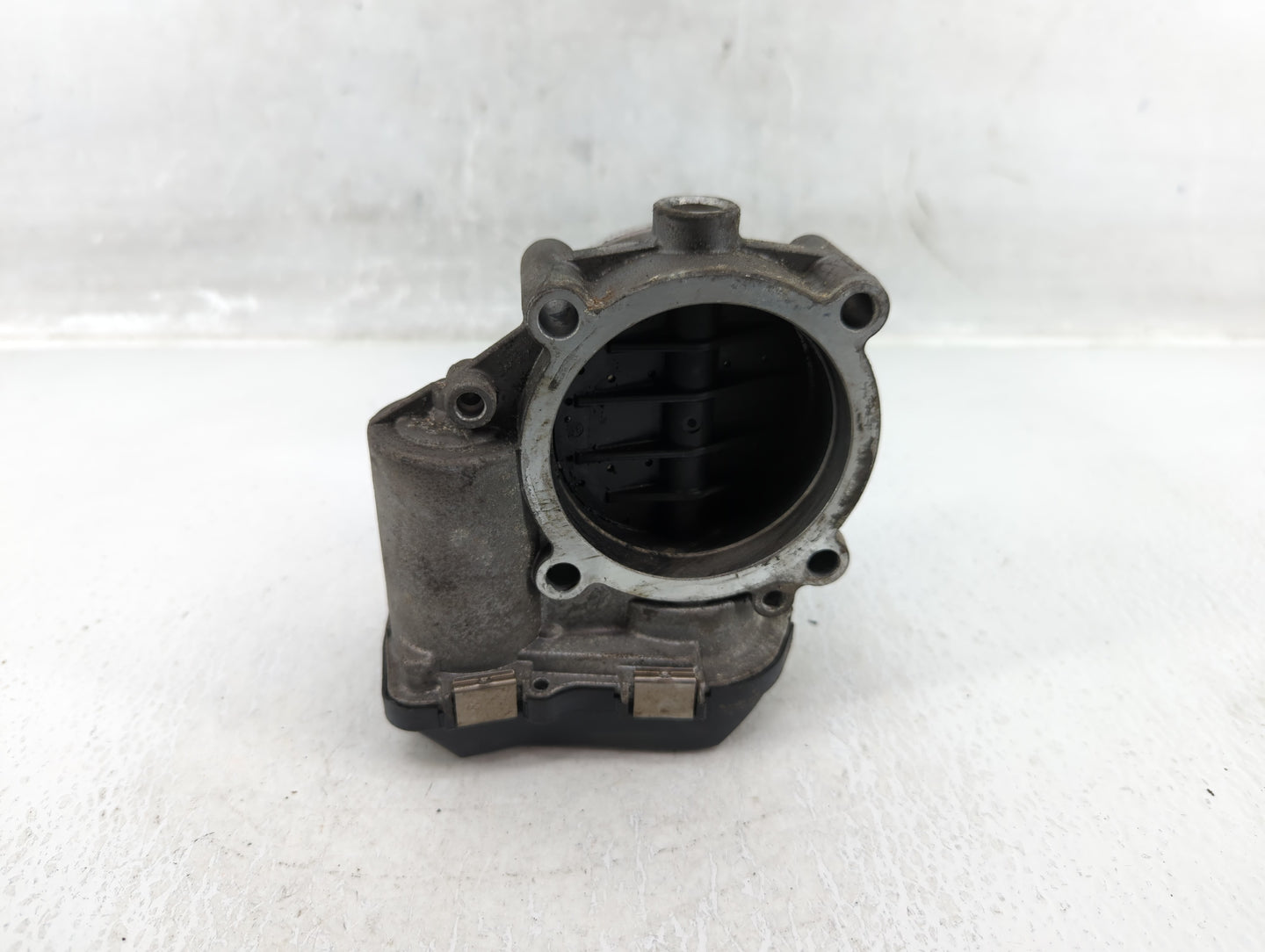 2009-2018 Audi A6 Throttle Body P/N:06E 133 062 H Fits Fits 2008 2009 2010 2011 2012 2013 2014 2015 2016 2017 2018 2019 OEM 