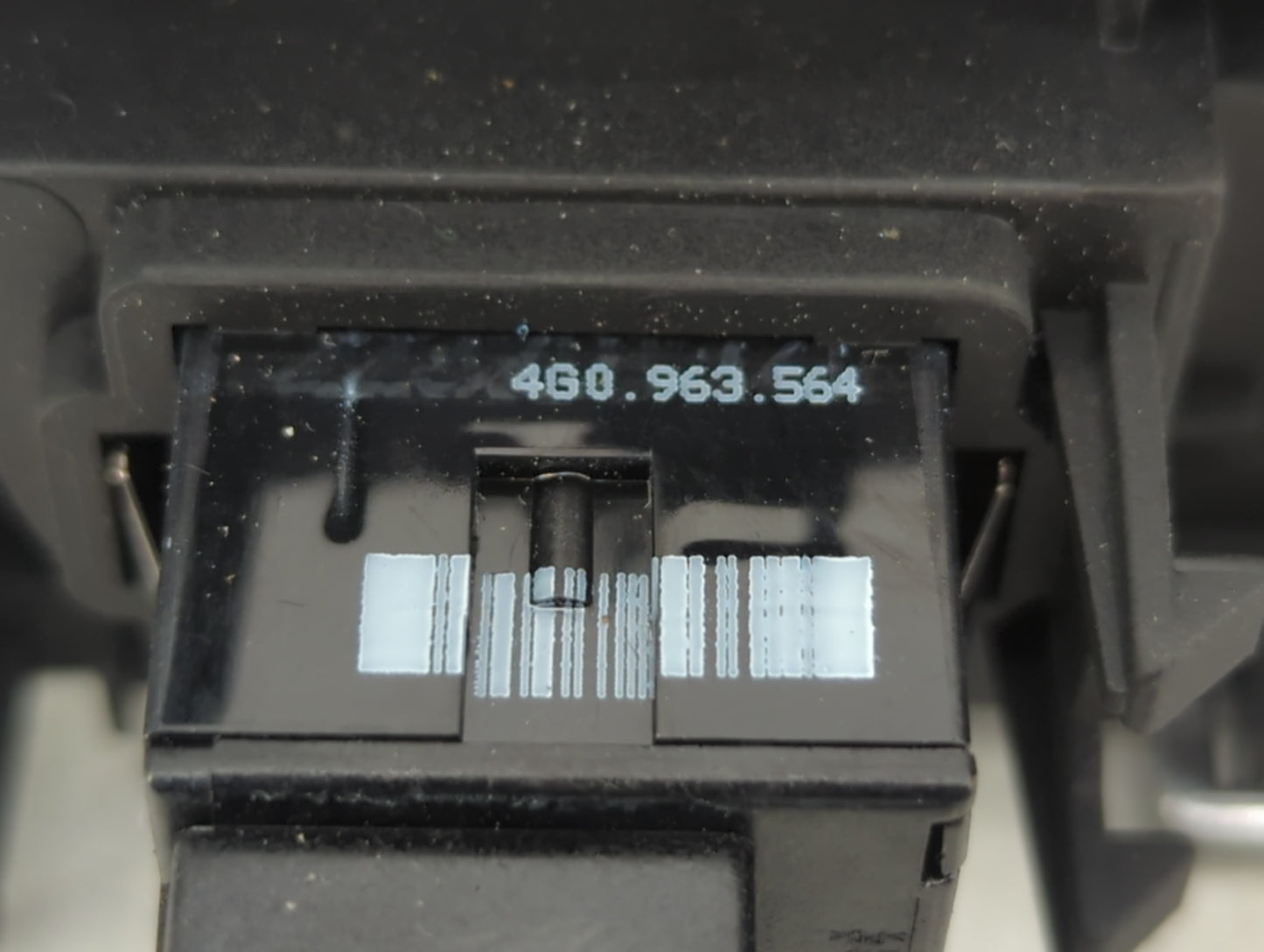 2012-2015 Audi A6 Climate Control Module Temperature AC/Heater Replacement P/N:4G0 963 564 Fits Fits 2012 2013 2014 2015 OEM