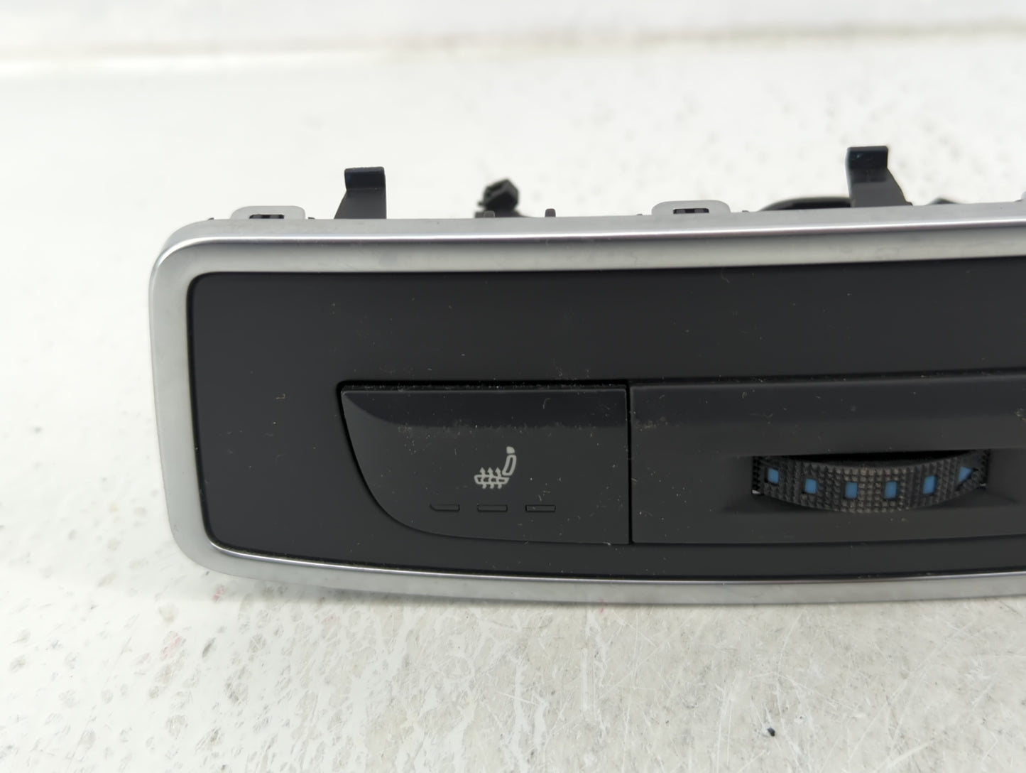 2012-2015 Audi A6 Climate Control Module Temperature AC/Heater Replacement P/N:4G0 963 564 Fits Fits 2012 2013 2014 2015 OEM