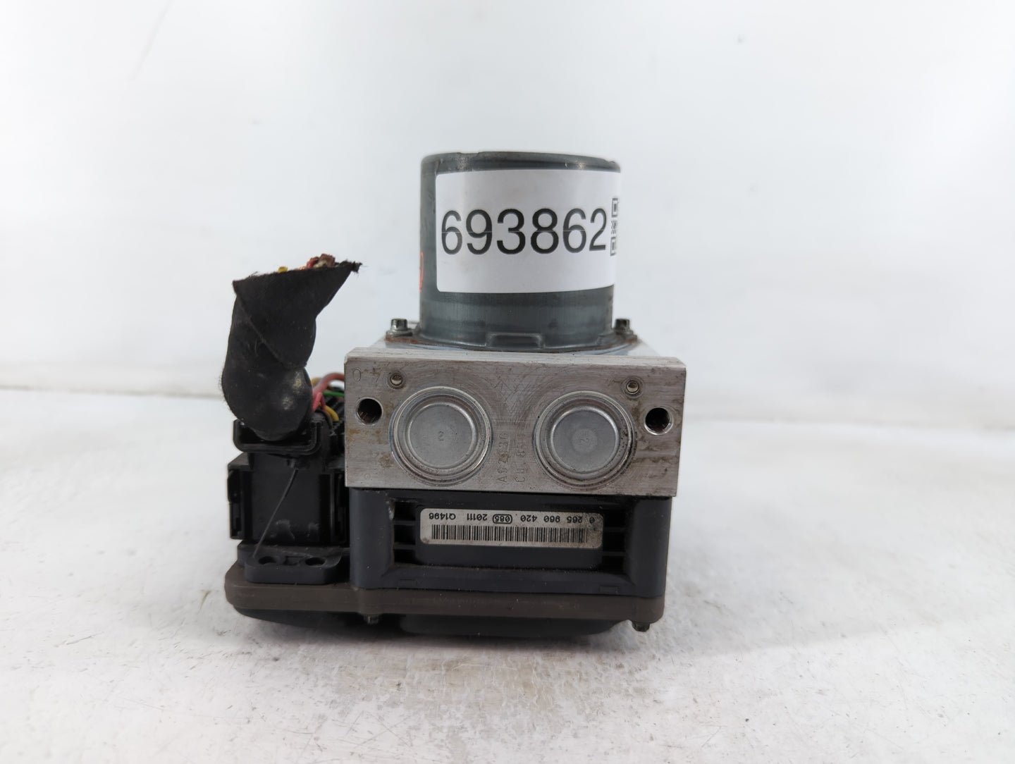 2012-2013 Audi A6 ABS Pump Control Module Replacement P/N:1200187172197 Fits Fits 2012 2013 2014 2015 OEM Used Auto Parts - 