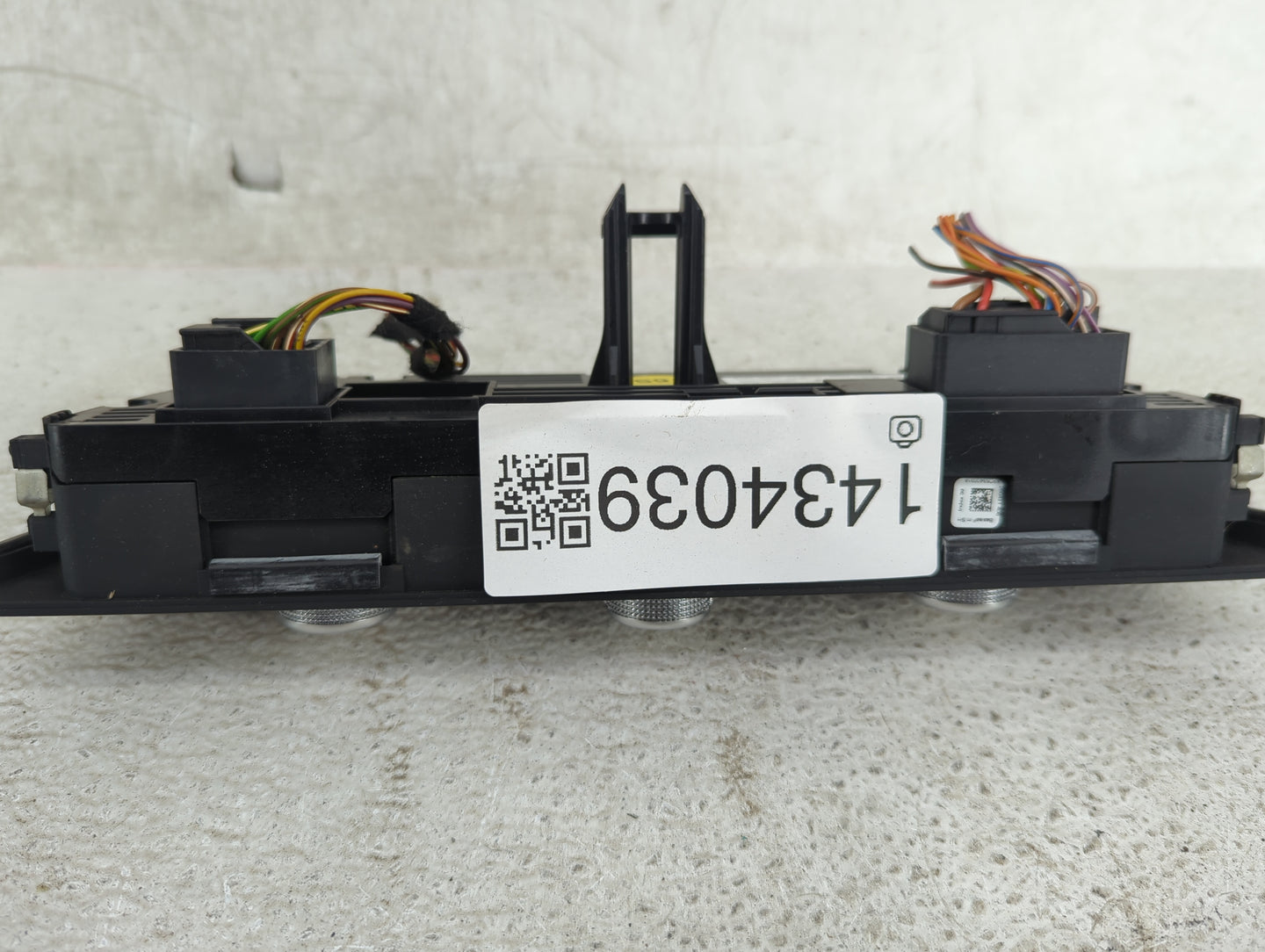 2012-2013 Audi A7 Climate Control Module Temperature AC/Heater Replacement P/N:4G0820043N A2C53400298 Fits OEM Used Auto Par