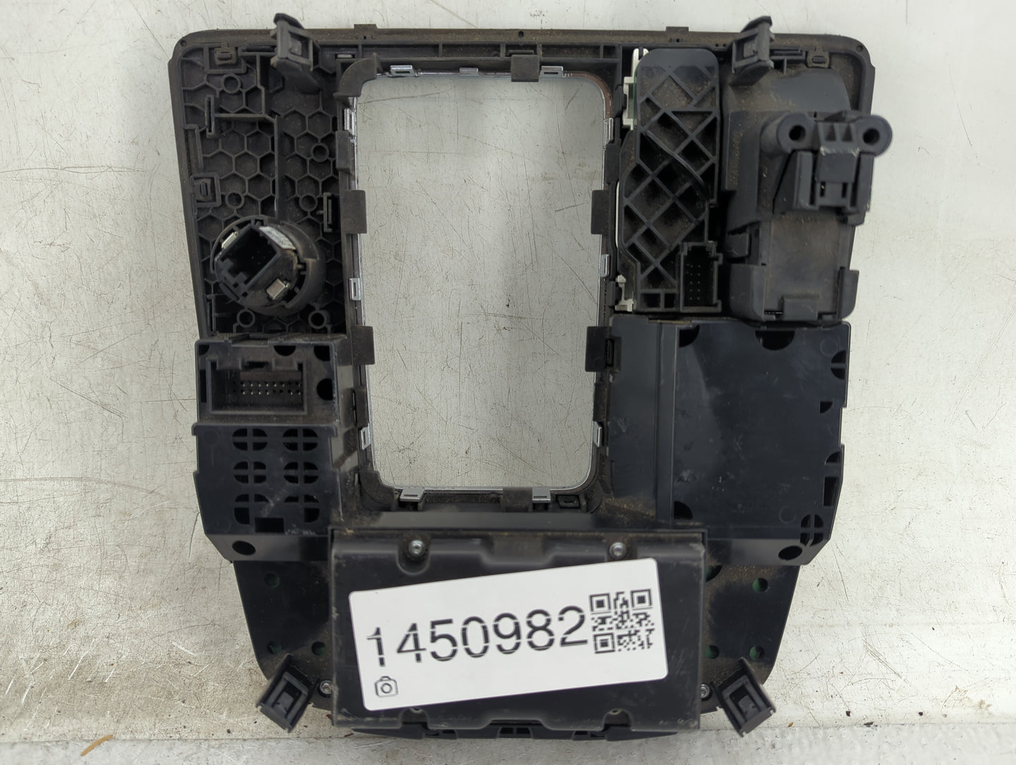 2012-2015 Audi A7 Radio AM FM Cd Player Receiver Replacement P/N:4G1919610C Fits Fits 2012 2013 2014 2015 OEM Used Auto Part