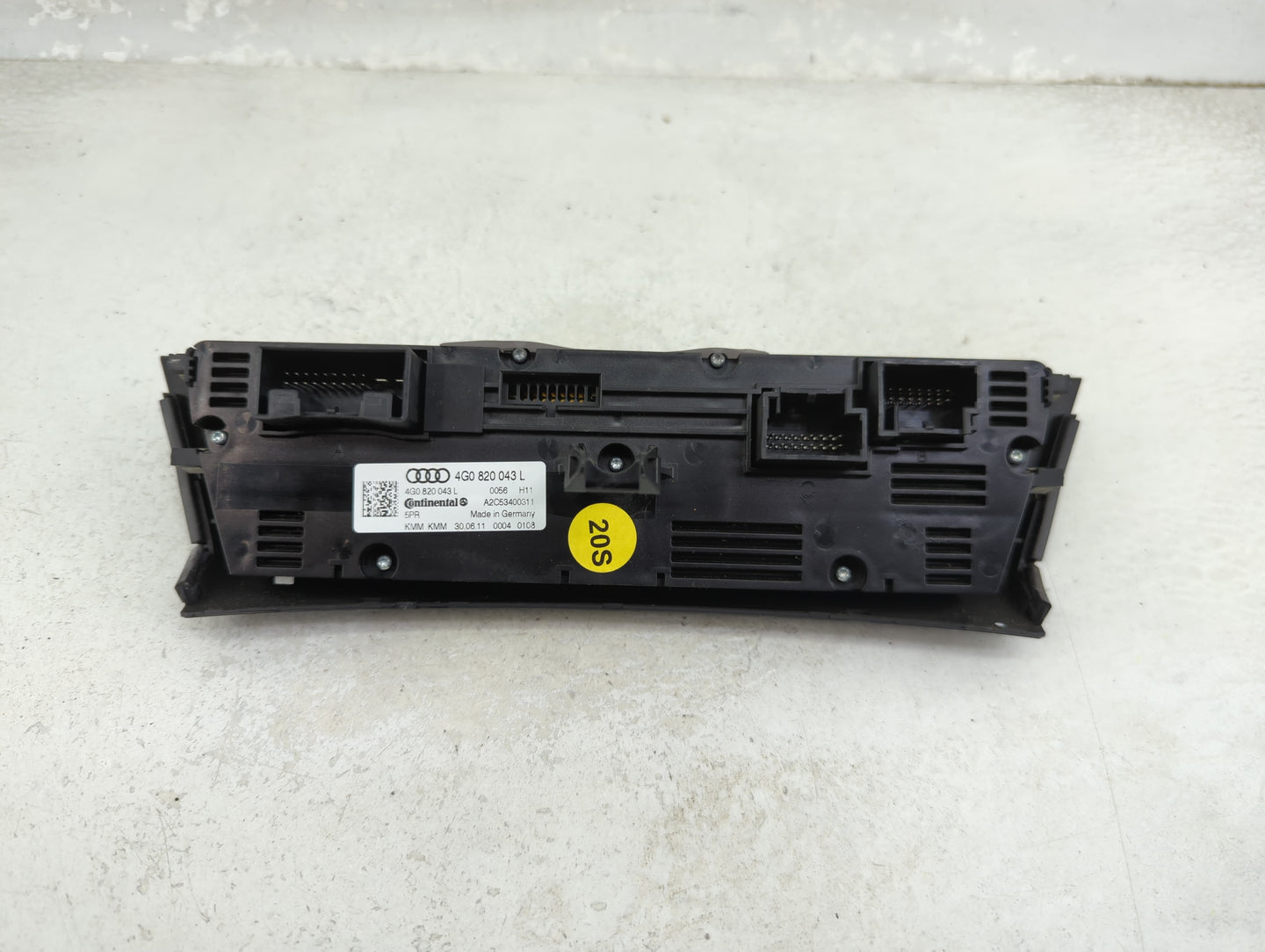 2012-2013 Audi A7 Climate Control Module Temperature AC/Heater Replacement P/N:4G0 820 043 L Fits OEM Used Auto Parts - Oemu