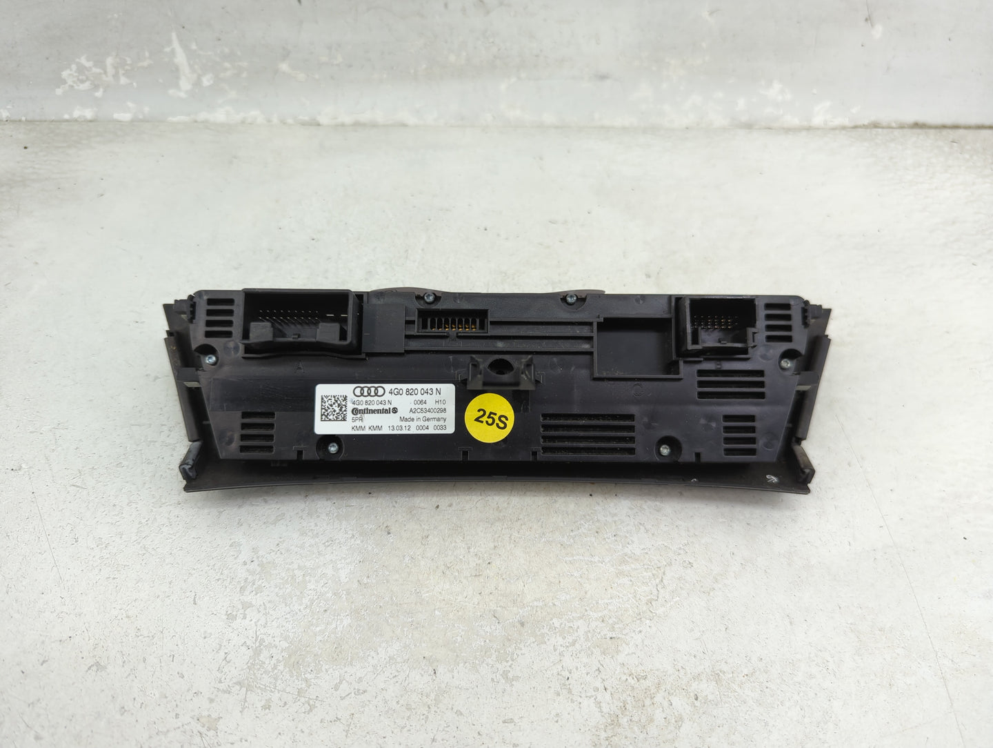 2012-2013 Audi A7 Climate Control Module Temperature AC/Heater Replacement P/N:4G0 820 043 N Fits Fits 2012 2013 OEM Used Au