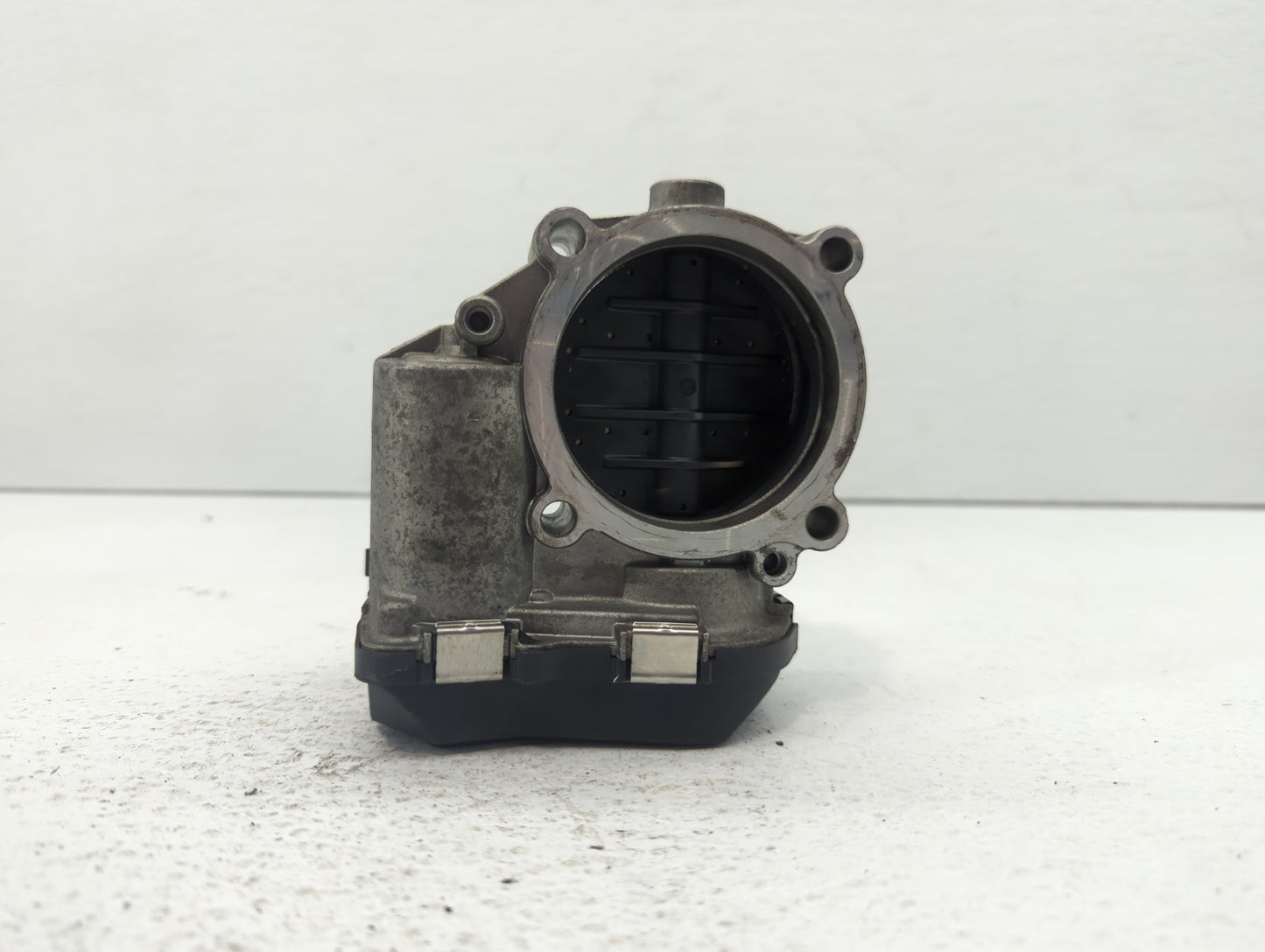 2012-2018 Audi A7 Throttle Body P/N:06E 133 062 G Fits Fits 2008 2009 2010 2011 2012 2013 2014 2015 2016 2017 2018 2019 OEM 