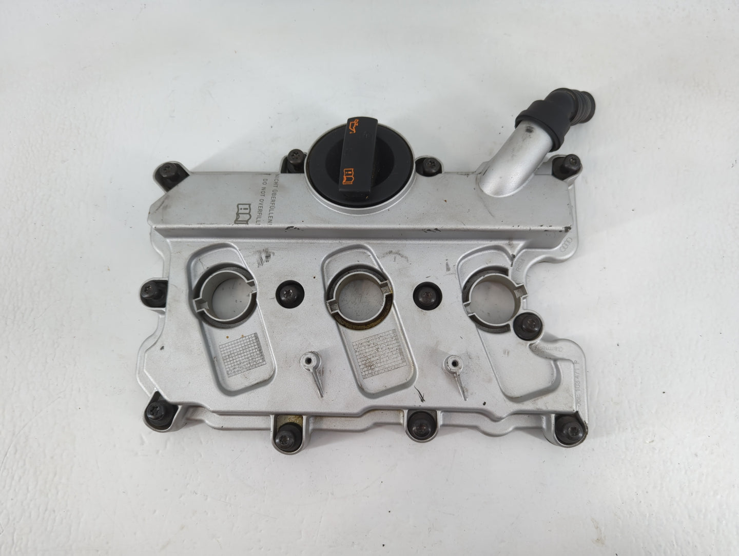 2012 Audi A7 Driver Left Cylinder Head Valve Cover P/N:PA6 6GF40 Fits OEM Used Auto Parts - Oemusedautoparts1.com