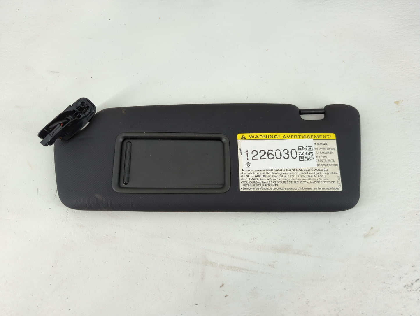 2009-2012 Audi Q5 Sun Visor Shade Replacement Passenger Right Mirror Fits Fits 2009 2010 2011 2012 OEM Used Auto Parts - Oem