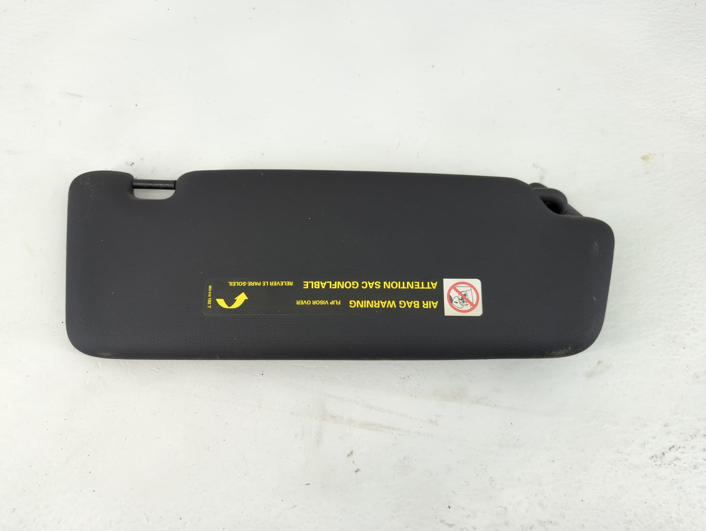 2009-2012 Audi Q5 Sun Visor Shade Replacement Passenger Right Mirror Fits Fits 2009 2010 2011 2012 OEM Used Auto Parts - Oem