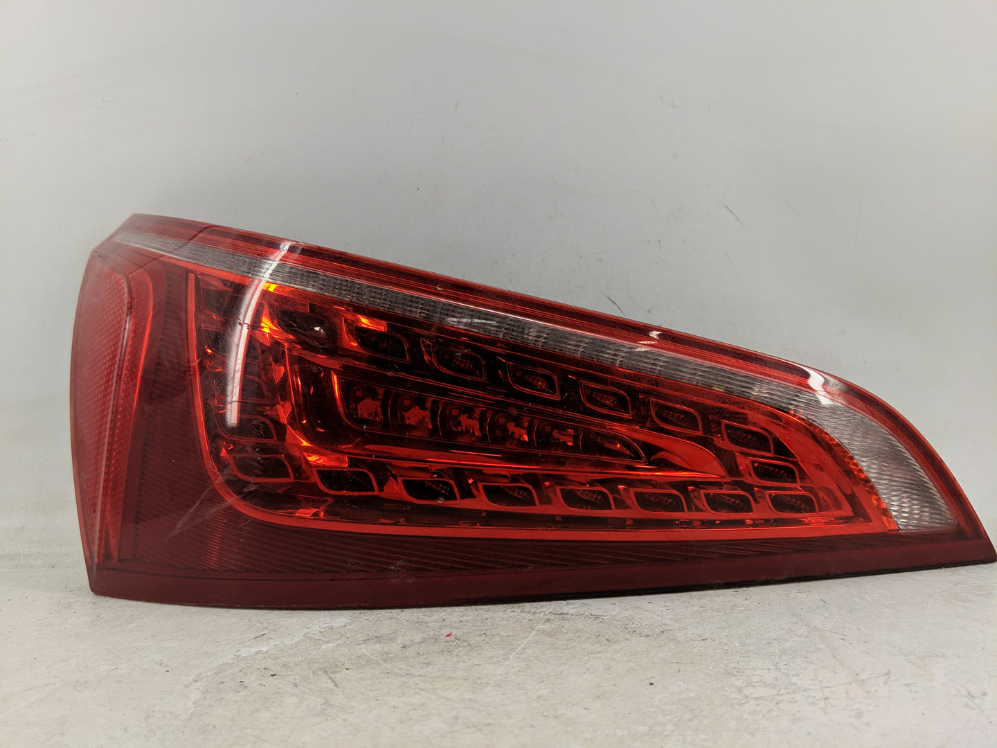 2012 Audi Q5 Tail Light Assembly Driver Left OEM Fits OEM Used Auto Parts - Oemusedautoparts1.com