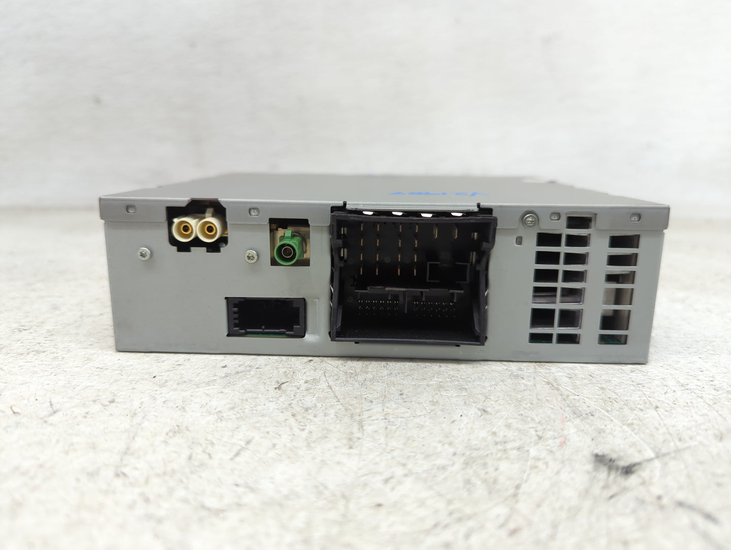 2009-2012 Audi Q5 Radio AM FM Cd Player Receiver Replacement P/N:4G0035082C Fits Fits 2009 2010 2011 2012 2013 2014 2015 201