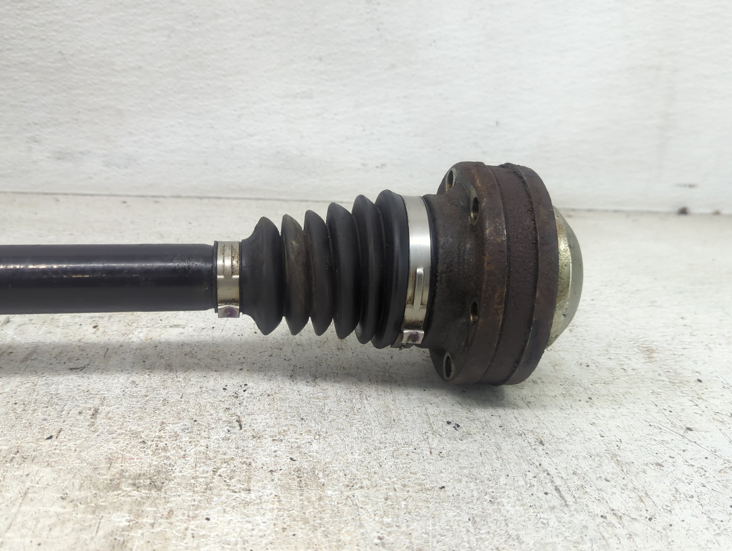 2009-2012 Audi Q5 Axle Shaft Rear Driver Cv C/v - Oemusedautoparts1.com