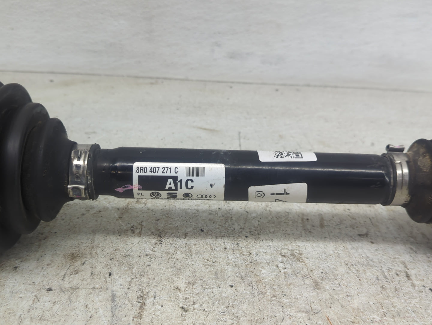 2009-2012 Audi Q5 Axle Shaft Front Passenger Cv C/v - Oemusedautoparts1.com