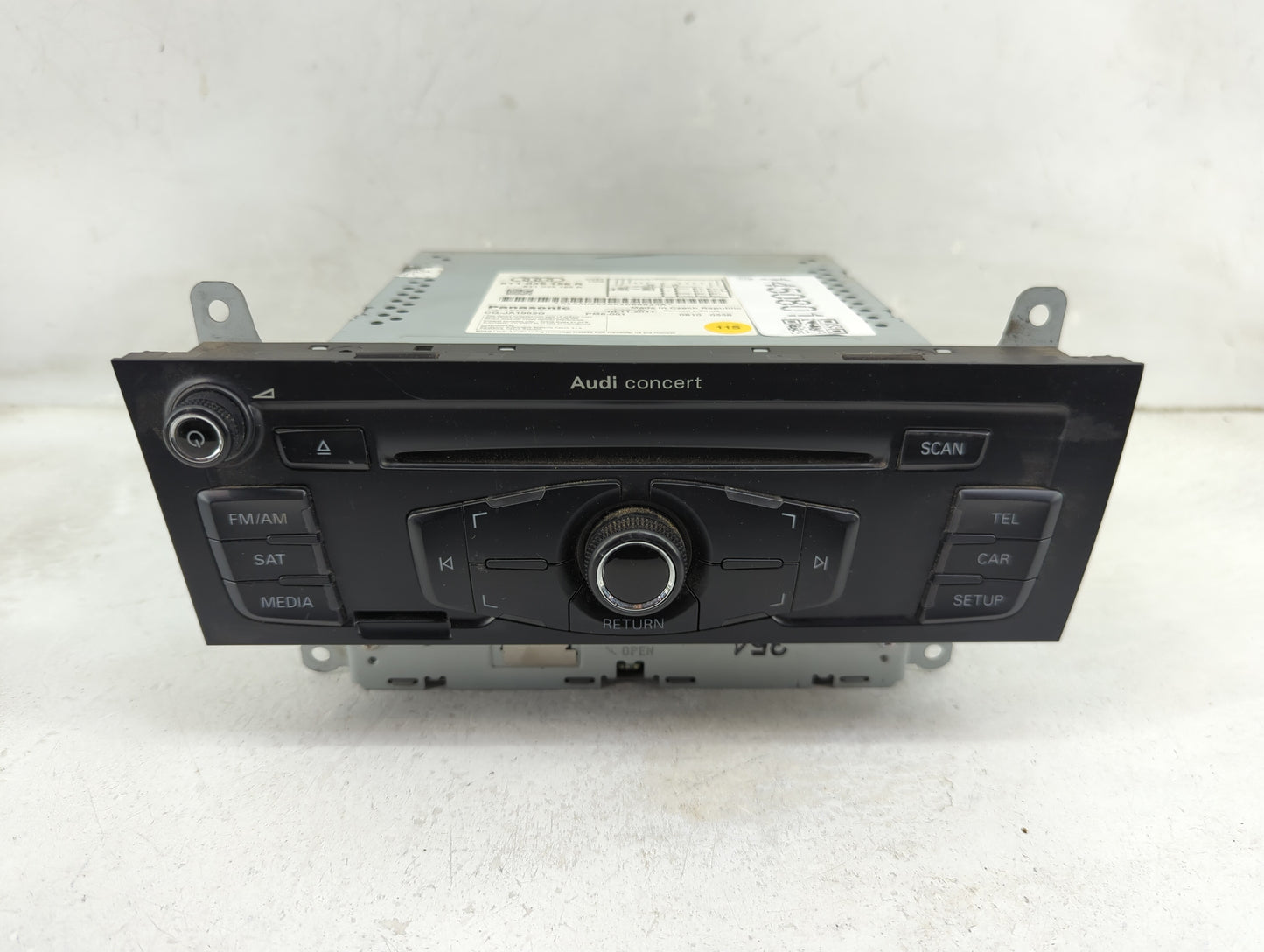 2011-2017 Audi Q5 Radio AM FM Cd Player Receiver Replacement P/N:8T1035186R CQ-JA1962G Fits OEM Used Auto Parts - Oemusedaut