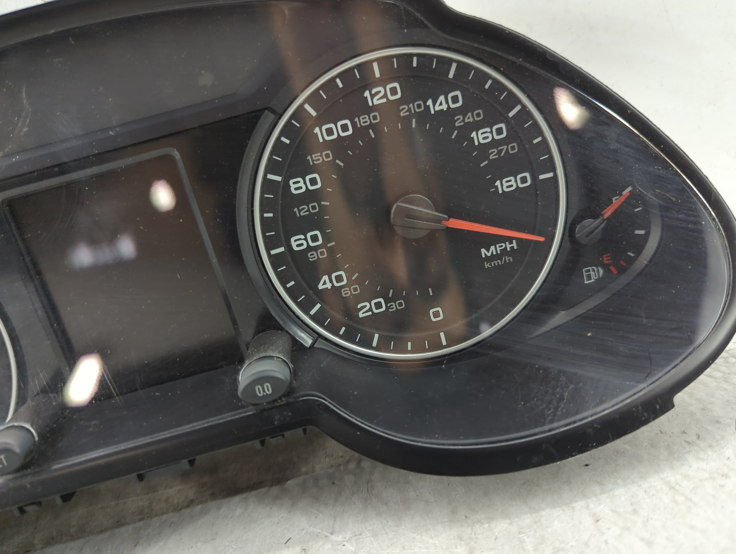 2011-2012 Audi Q5 Instrument Cluster Speedometer Gauges P/N:8R0 920 981 G Miles: Fits Fits 2011 2012 OEM Used Auto Parts - O