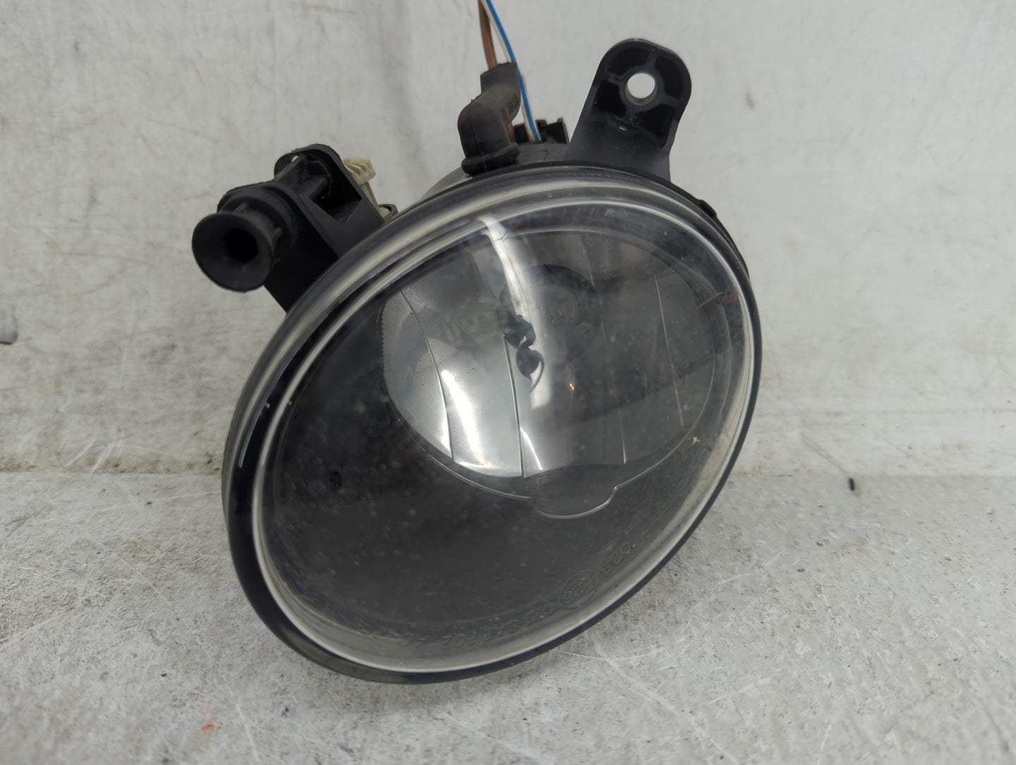 2009-2017 Audi Q5 Passenger Right Oem Fog Light Lamp Black - Oemusedautoparts1.com