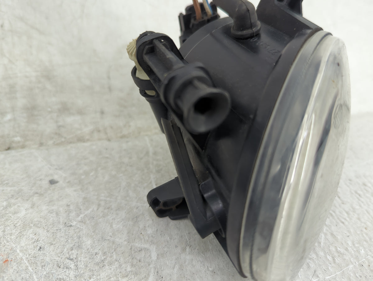 2009-2017 Audi Q5 Passenger Right Oem Fog Light Lamp Black - Oemusedautoparts1.com