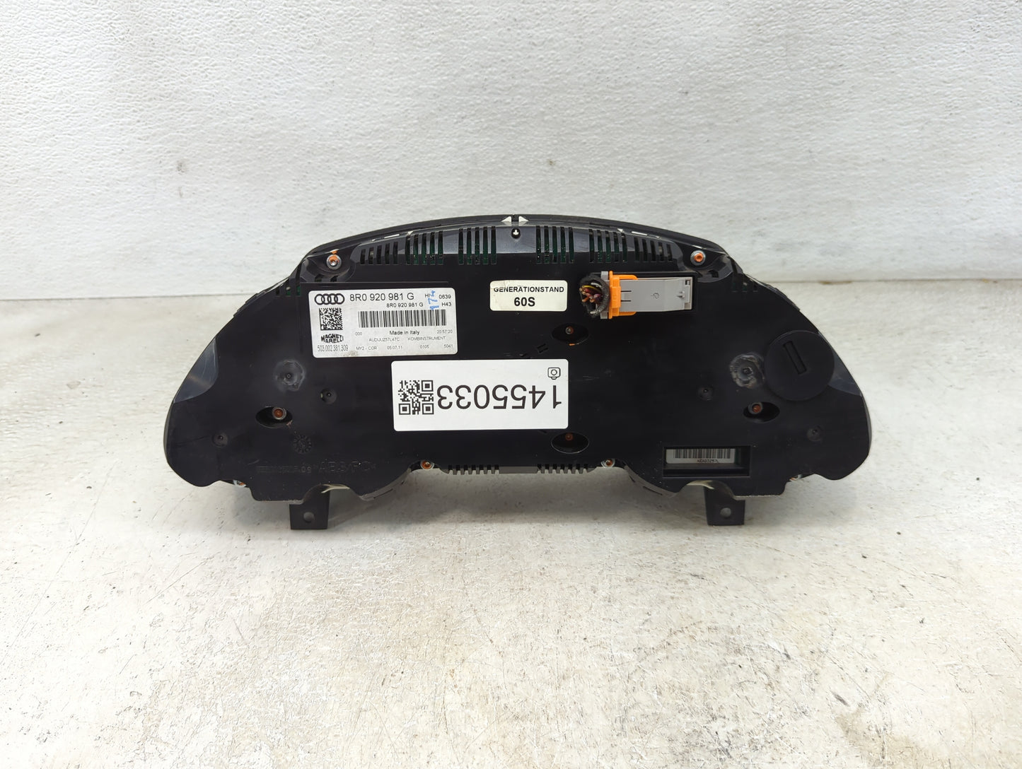 2011-2012 Audi Q5 Instrument Cluster Speedometer Gauges P/N:8R0 920 981 G Miles: Fits Fits 2011 2012 OEM Used Auto Parts - O