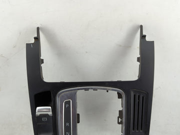 2009-2017 Audi Q5 Radio Control Panel