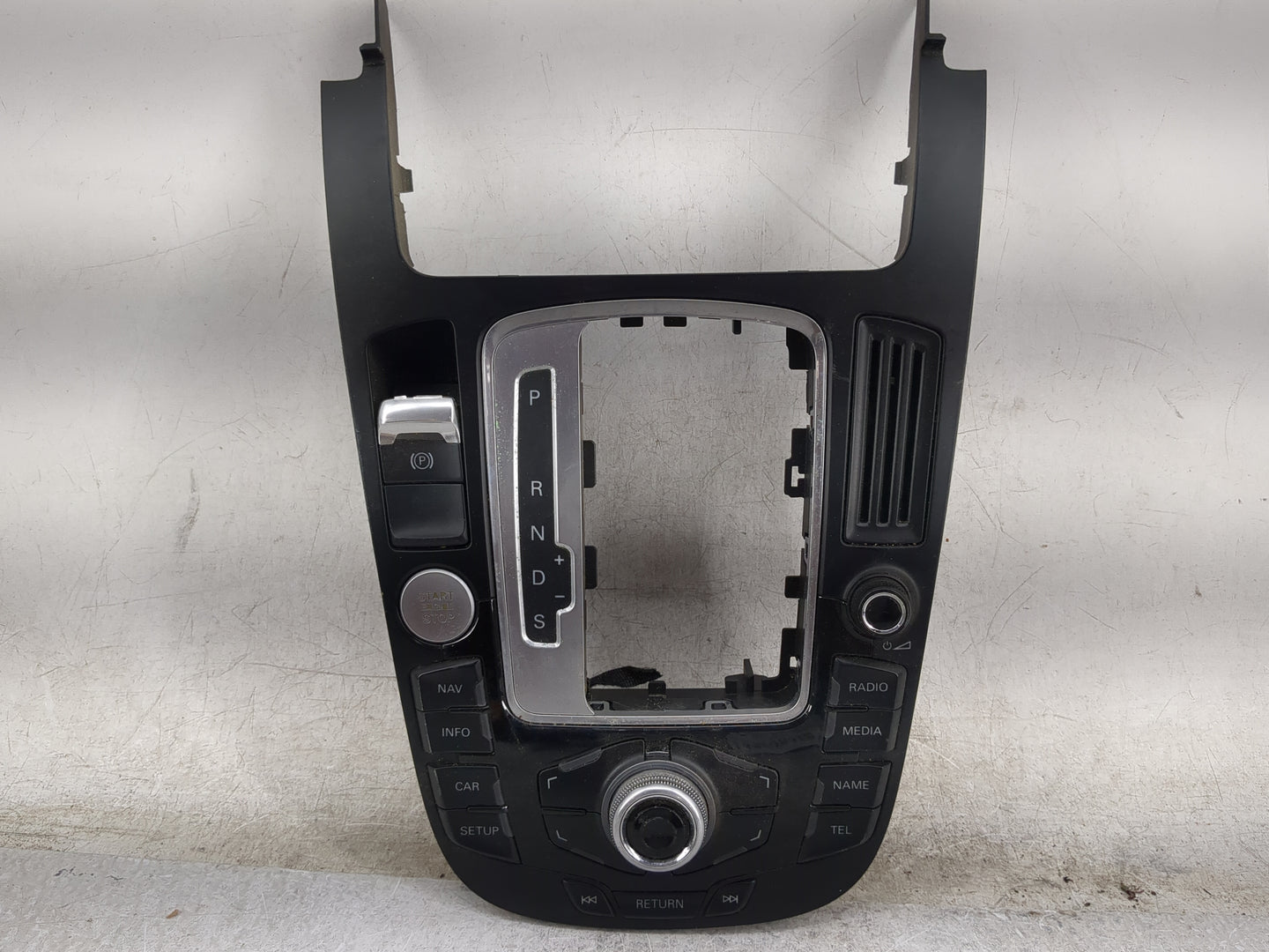 2009-2017 Audi Q5 Radio Control Panel 1455984 - Oemusedautoparts1.com