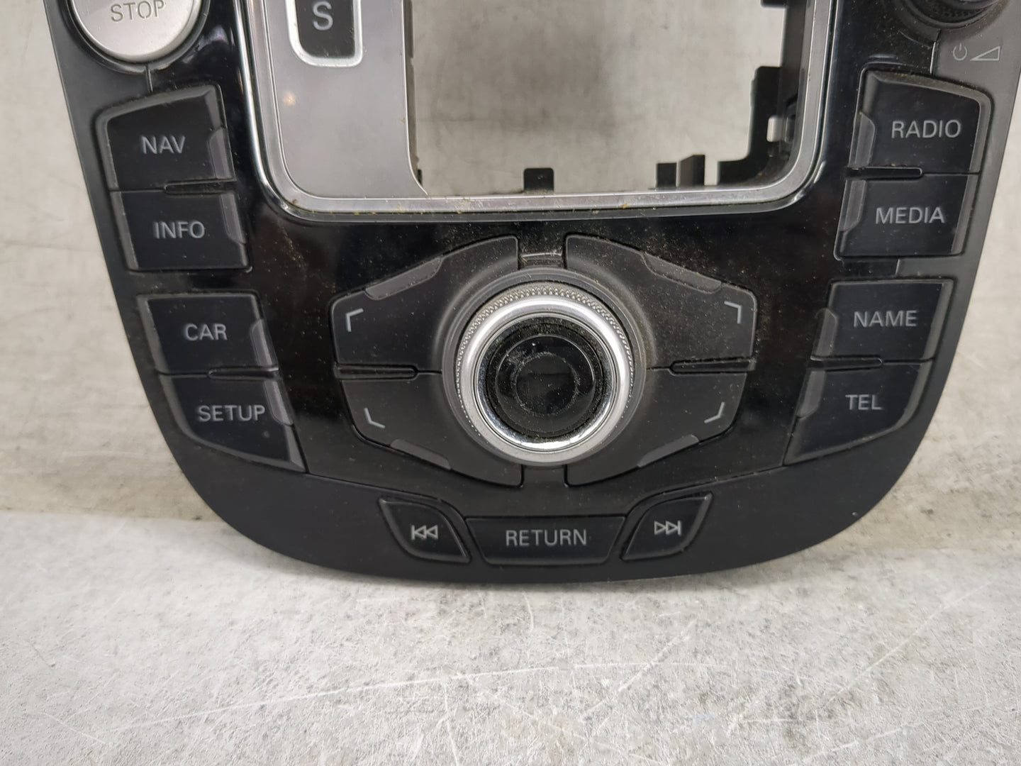 2009-2017 Audi Q5 Radio Control Panel 1455984 - Oemusedautoparts1.com