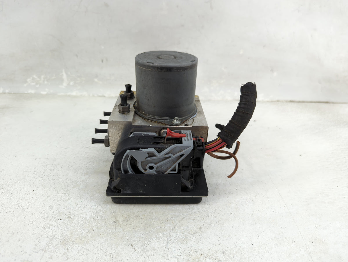 2009-2012 Audi Q5 Anti-Lock Brake ABS Pump Module Actuator OEM P/N:8R0 907 379 H Fits Fits 2009 2010 2011 2012 OEM Used Auto