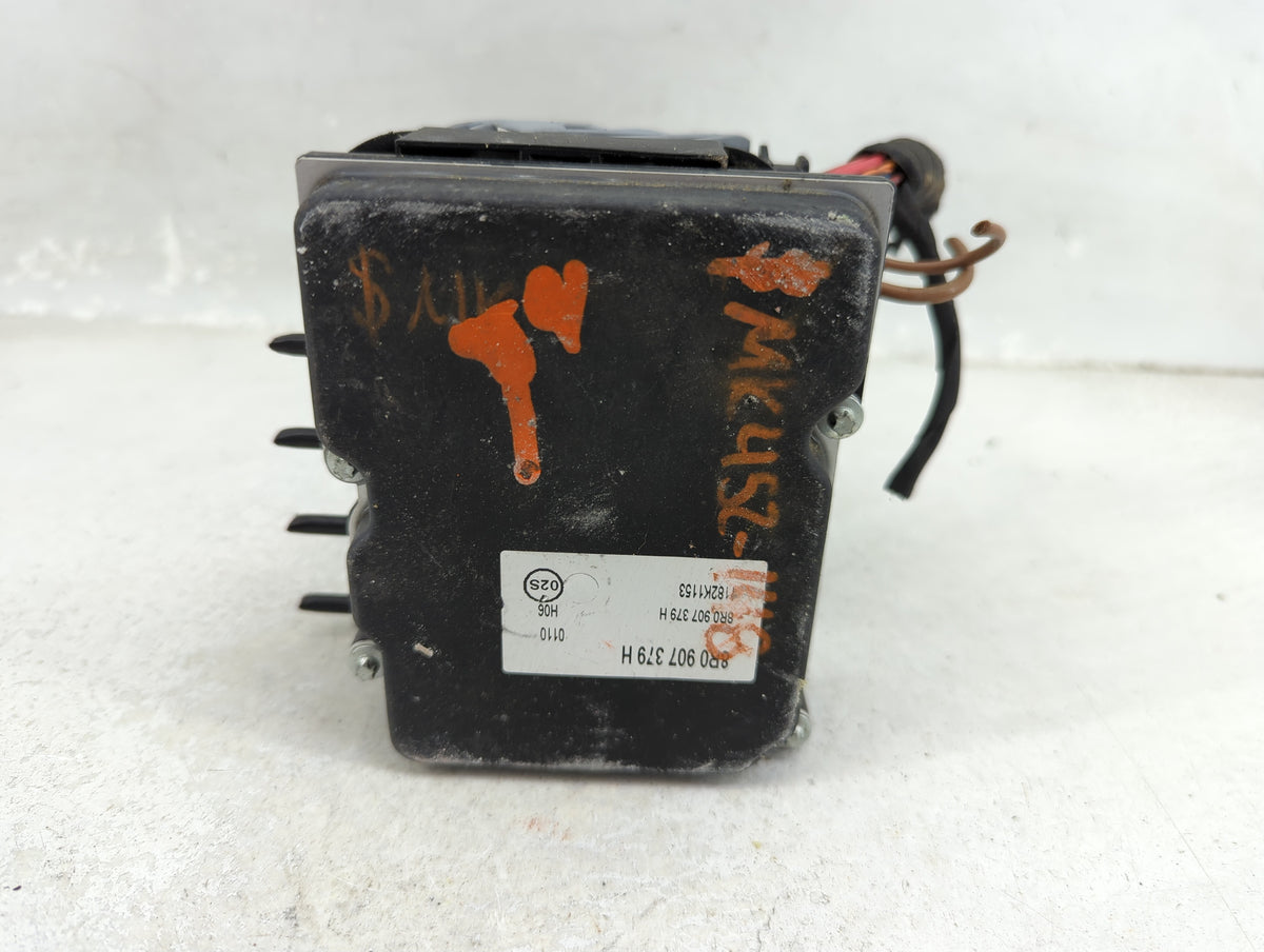 2009-2012 Audi Q5 Anti-Lock Brake ABS Pump Module Actuator OEM P/N:8R0 907 379 H Fits Fits 2009 2010 2011 2012 OEM Used Auto